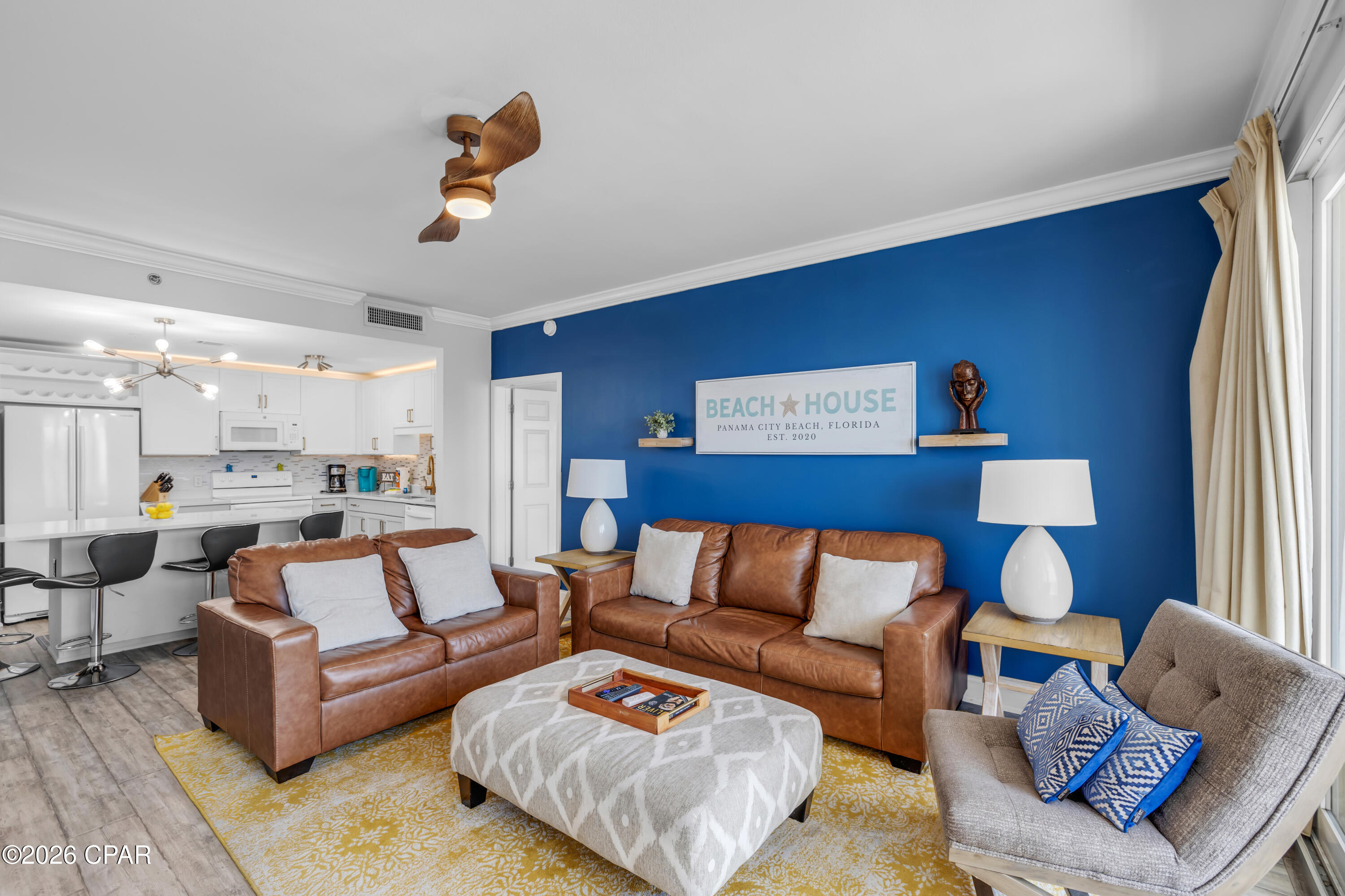 9860 S Thomas Drive 809