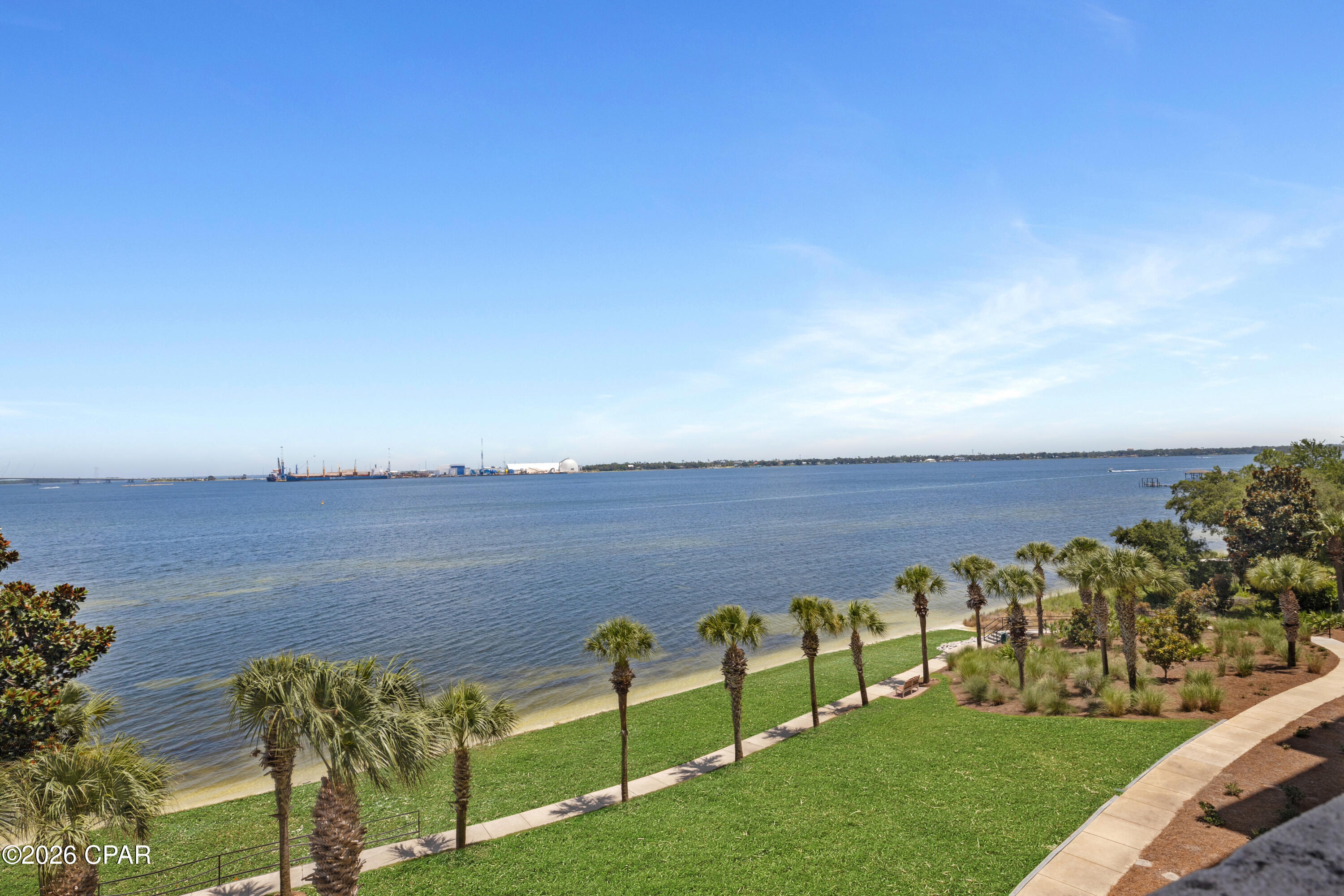 2400 Grandiflora Boulevard E404