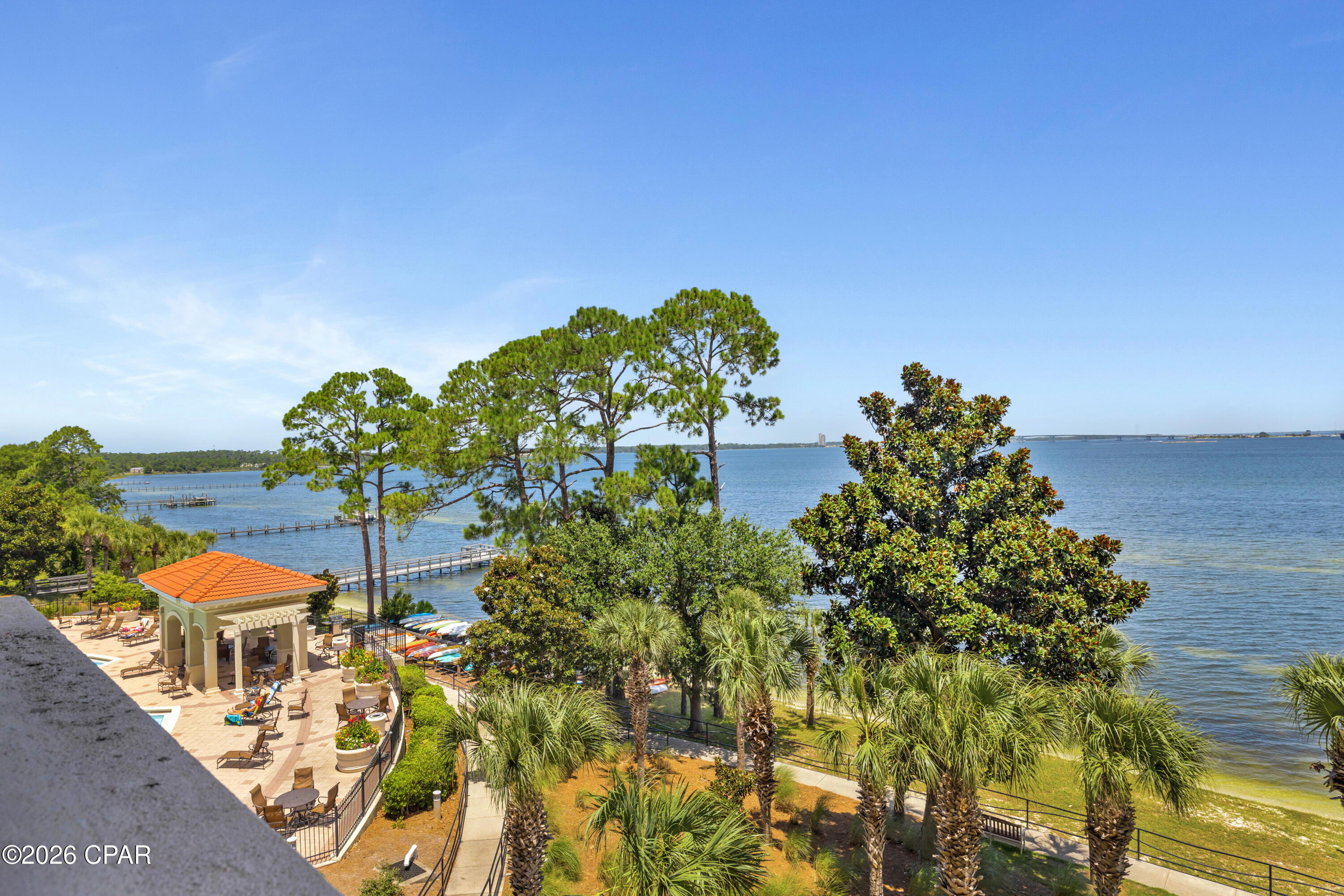 2400 Grandiflora Boulevard E404
