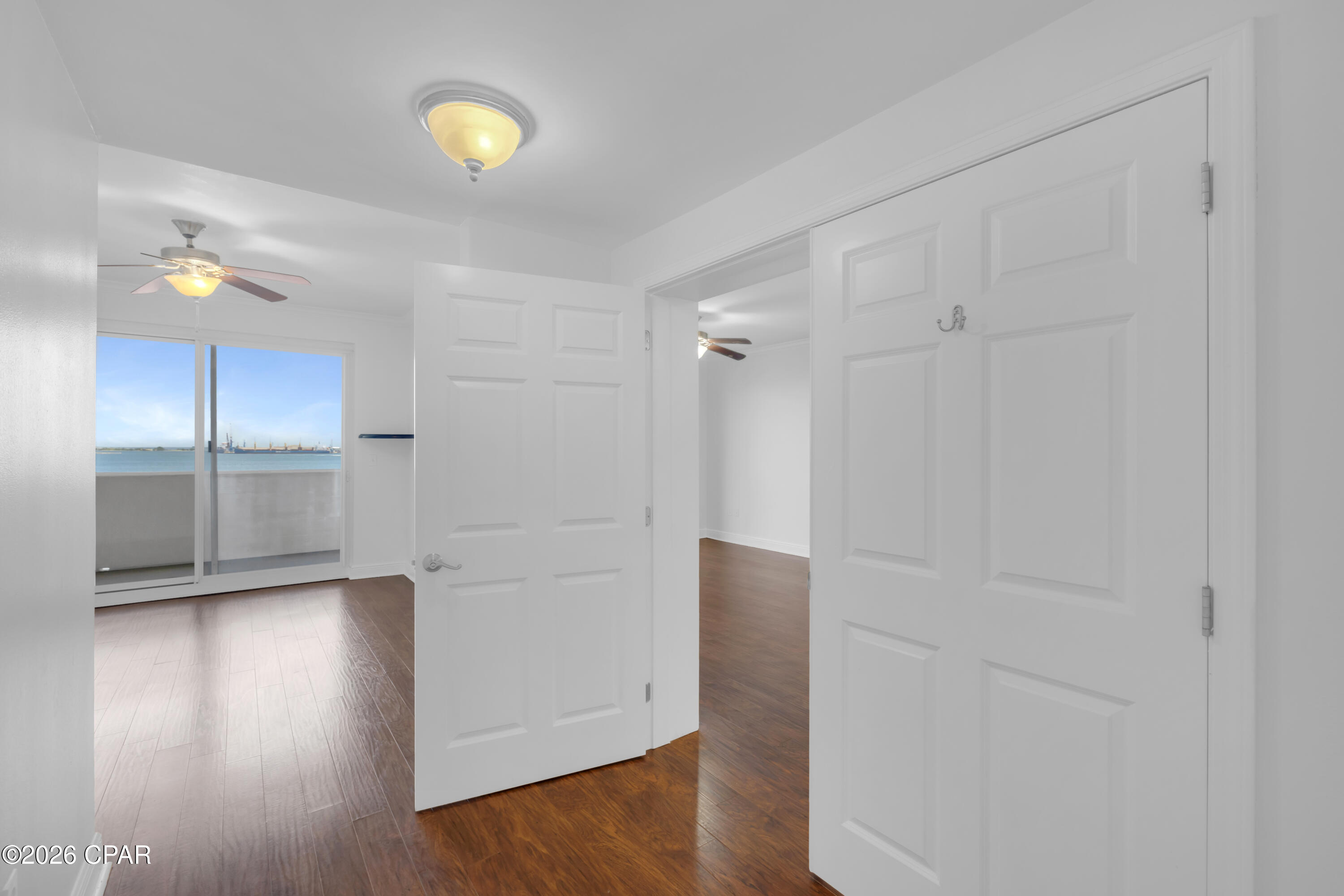 2400 Grandiflora Boulevard E404