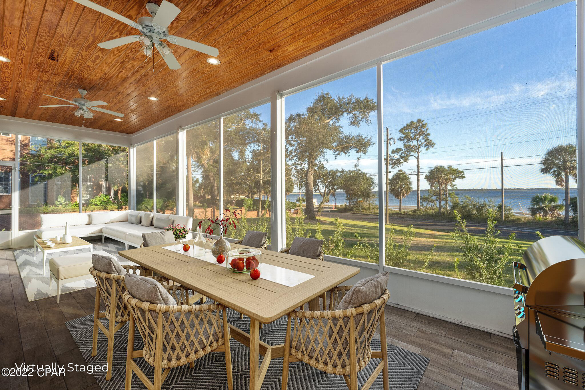900 W Beach Drive