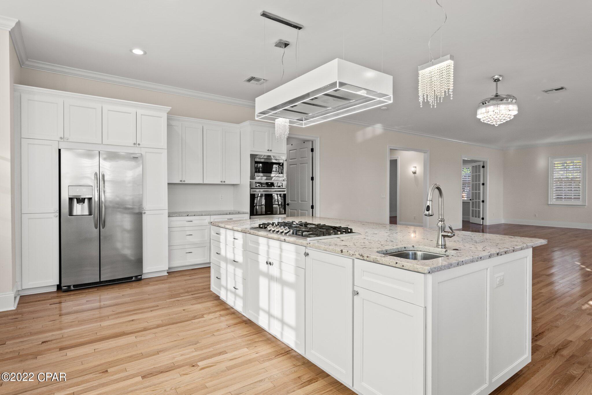 900 W Beach Drive