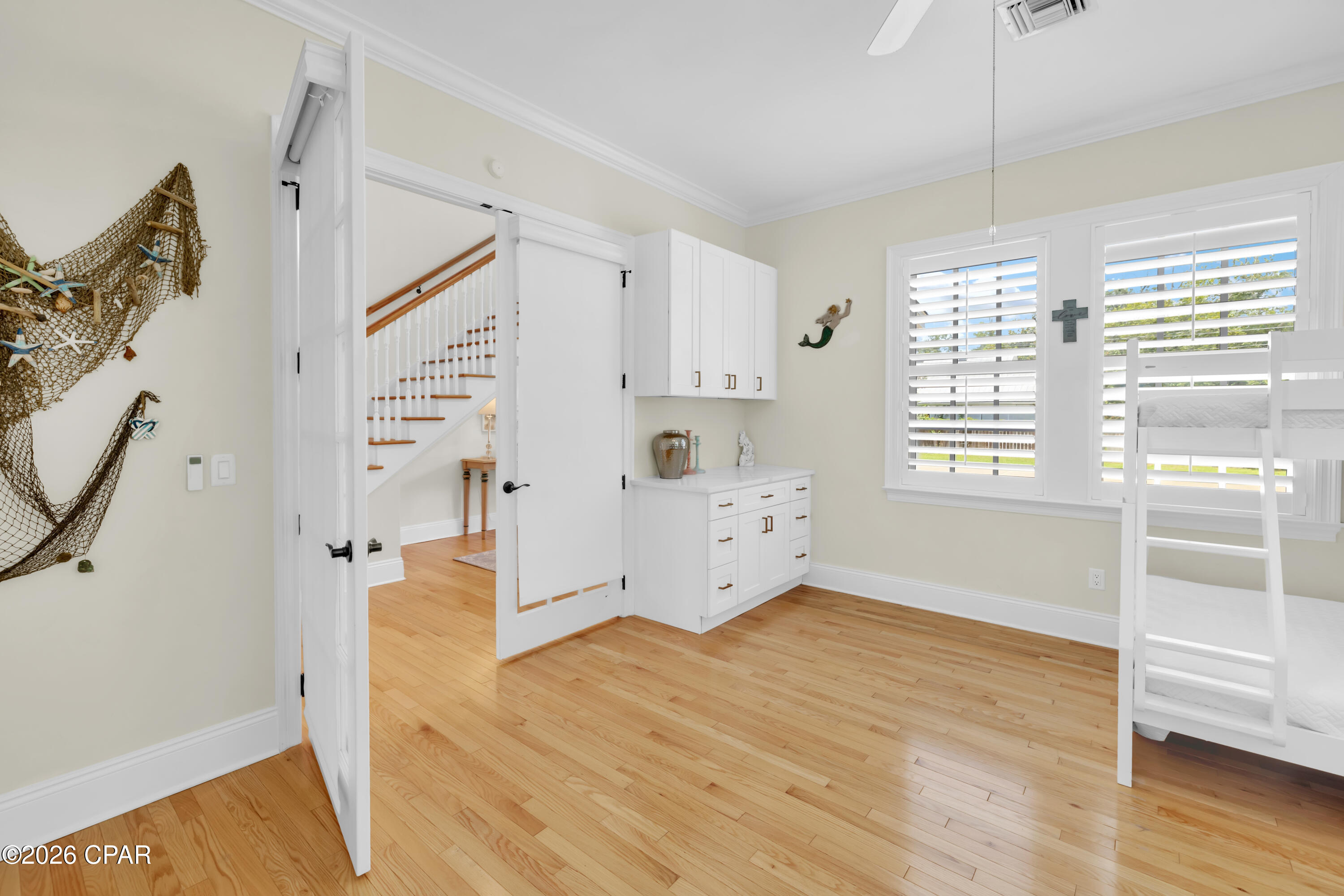 900 W Beach Drive
