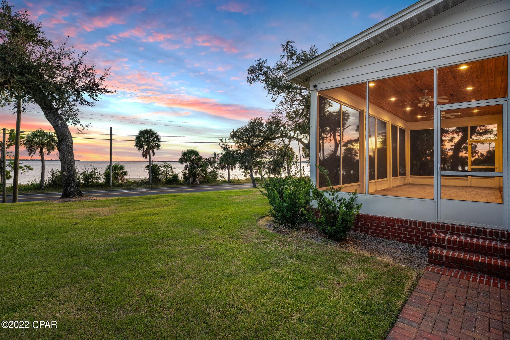 900 W Beach Drive