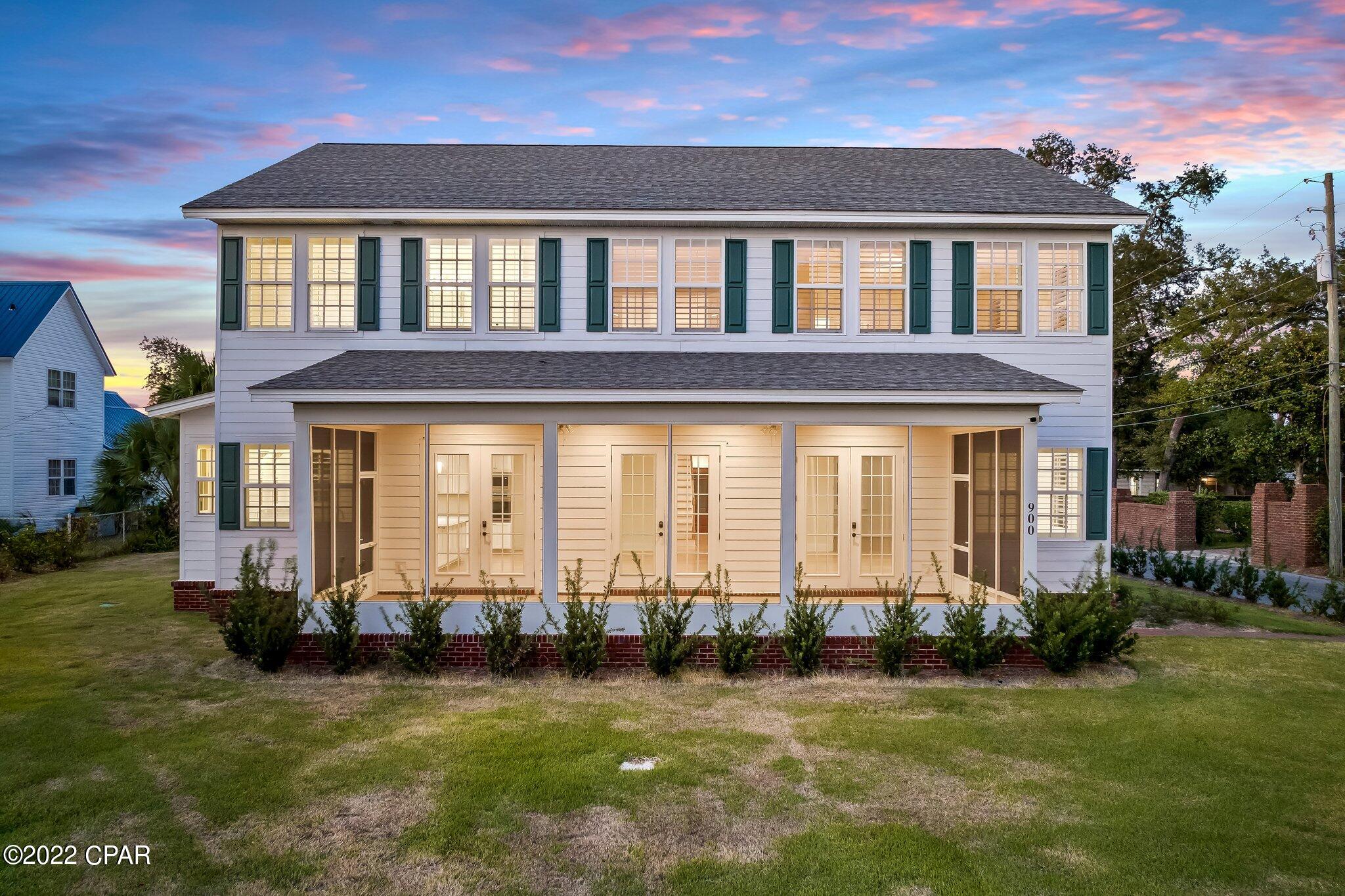 900 W Beach Drive