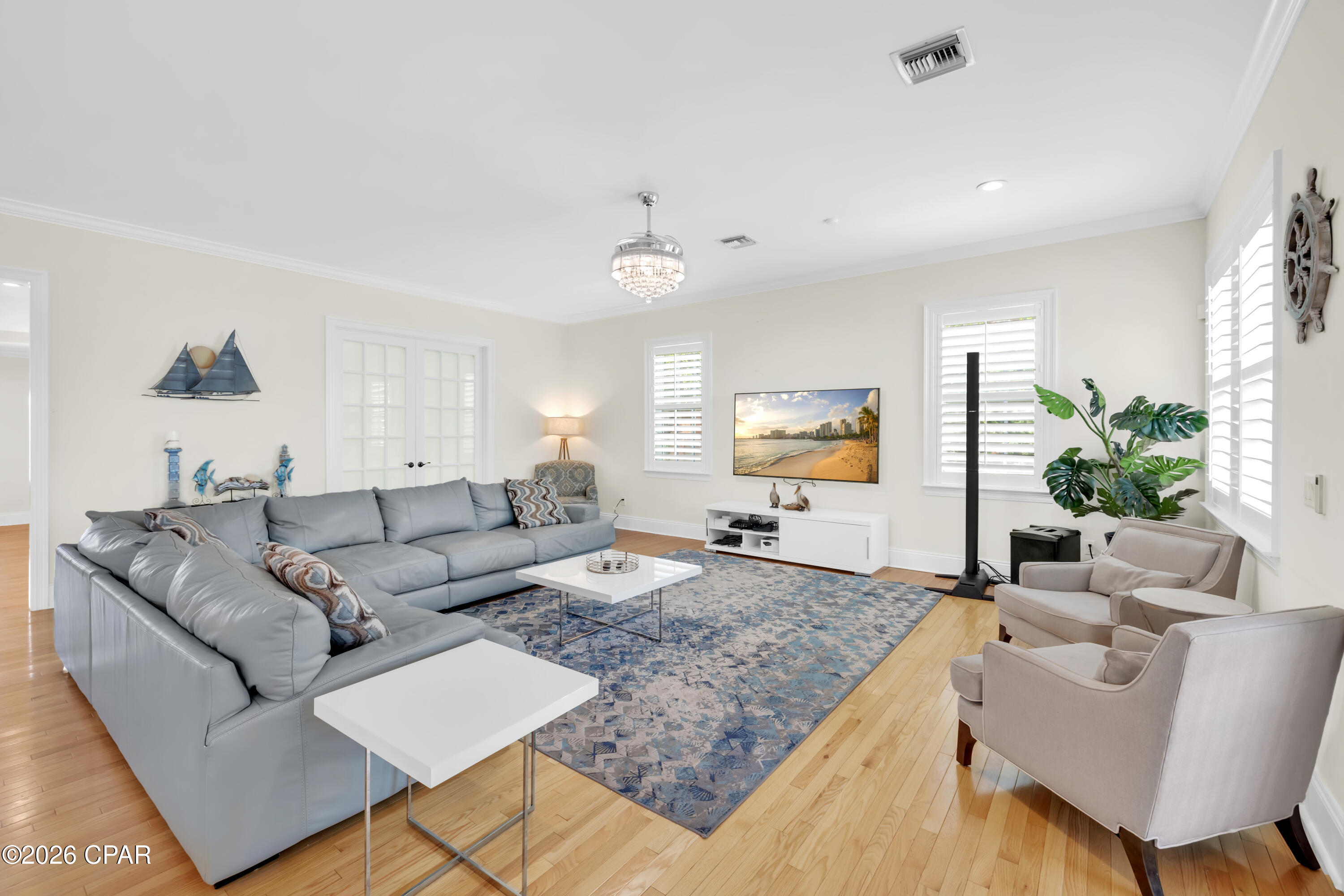 900 W Beach Drive