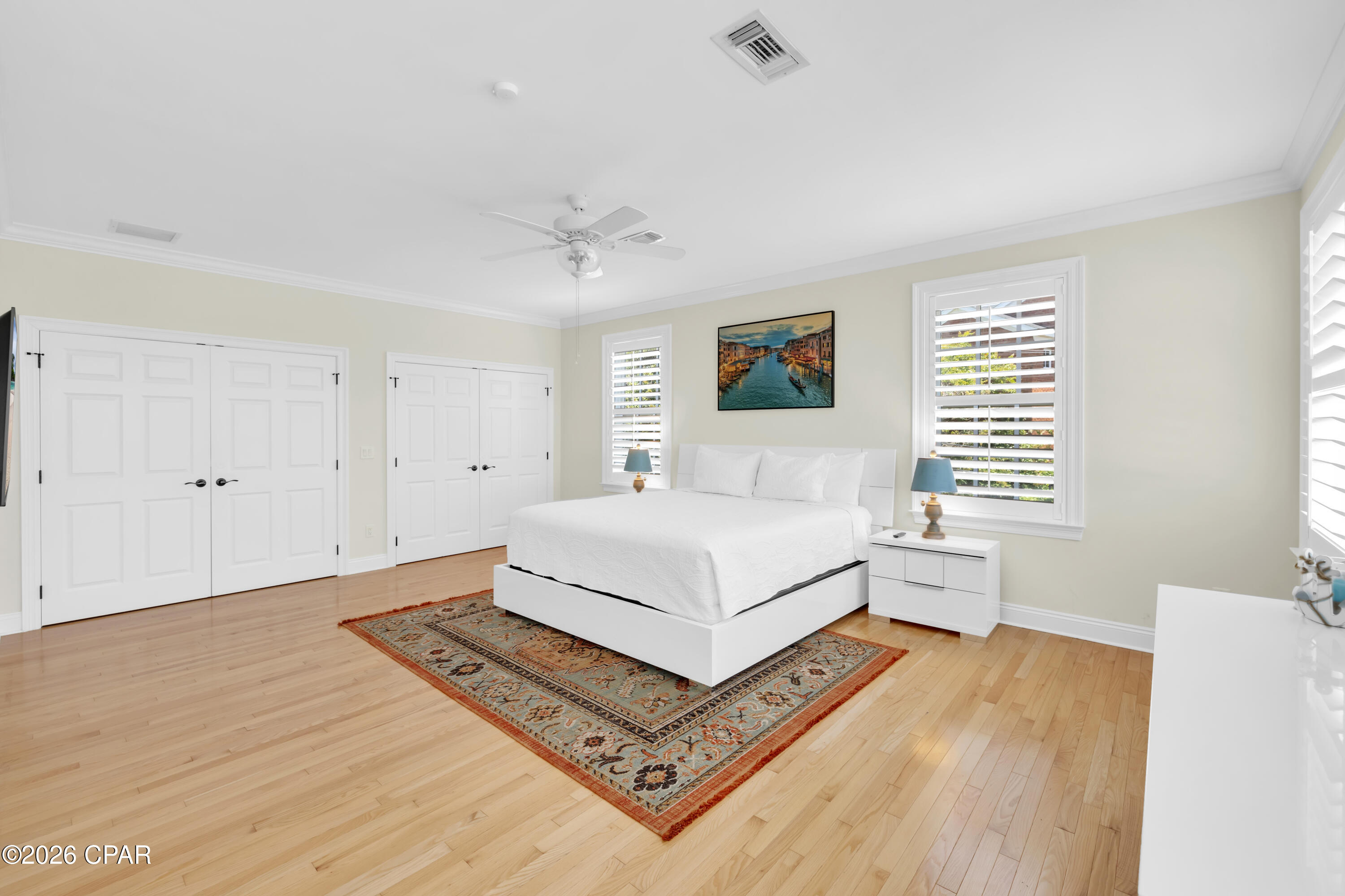 900 W Beach Drive