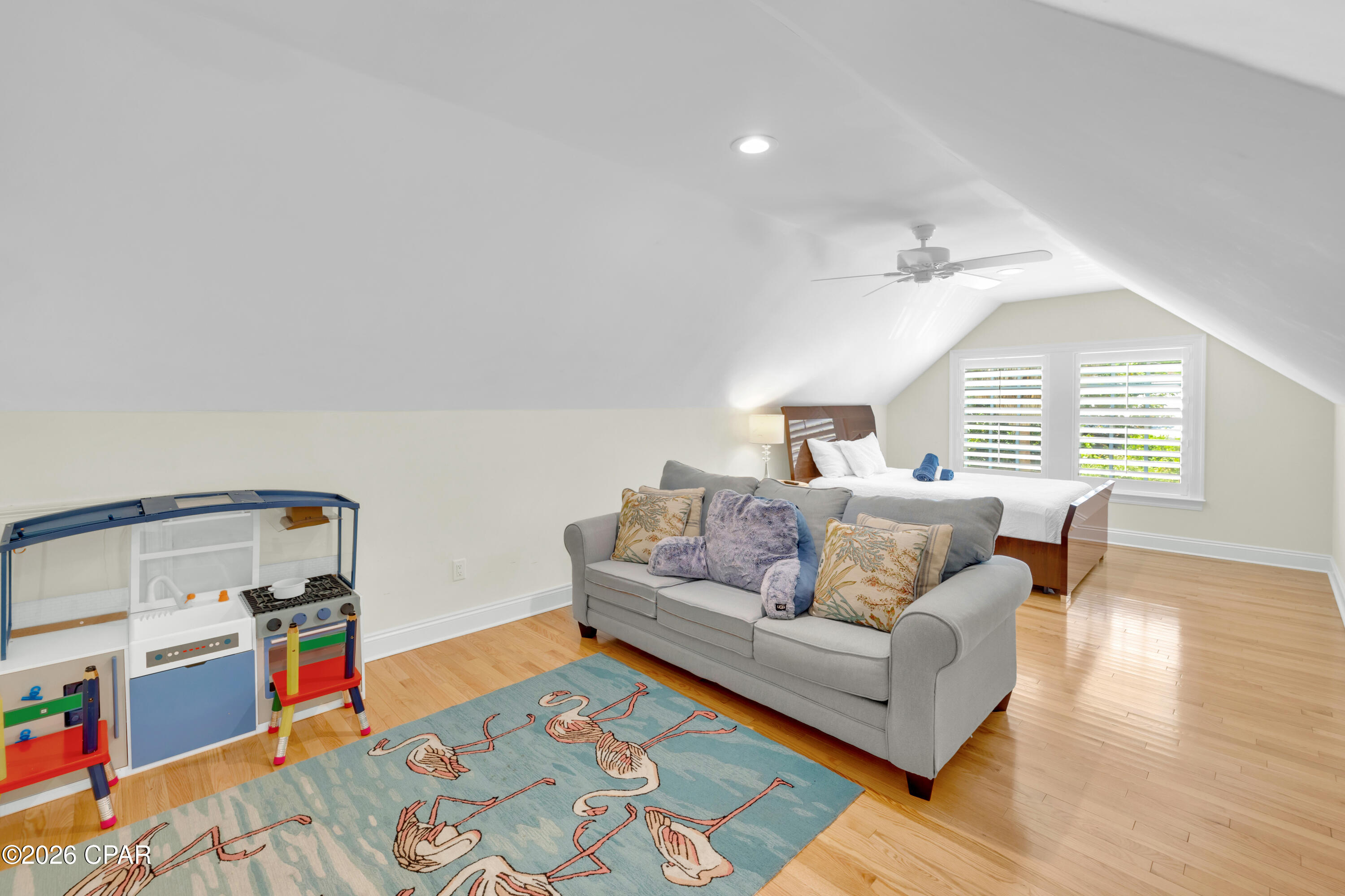 900 W Beach Drive