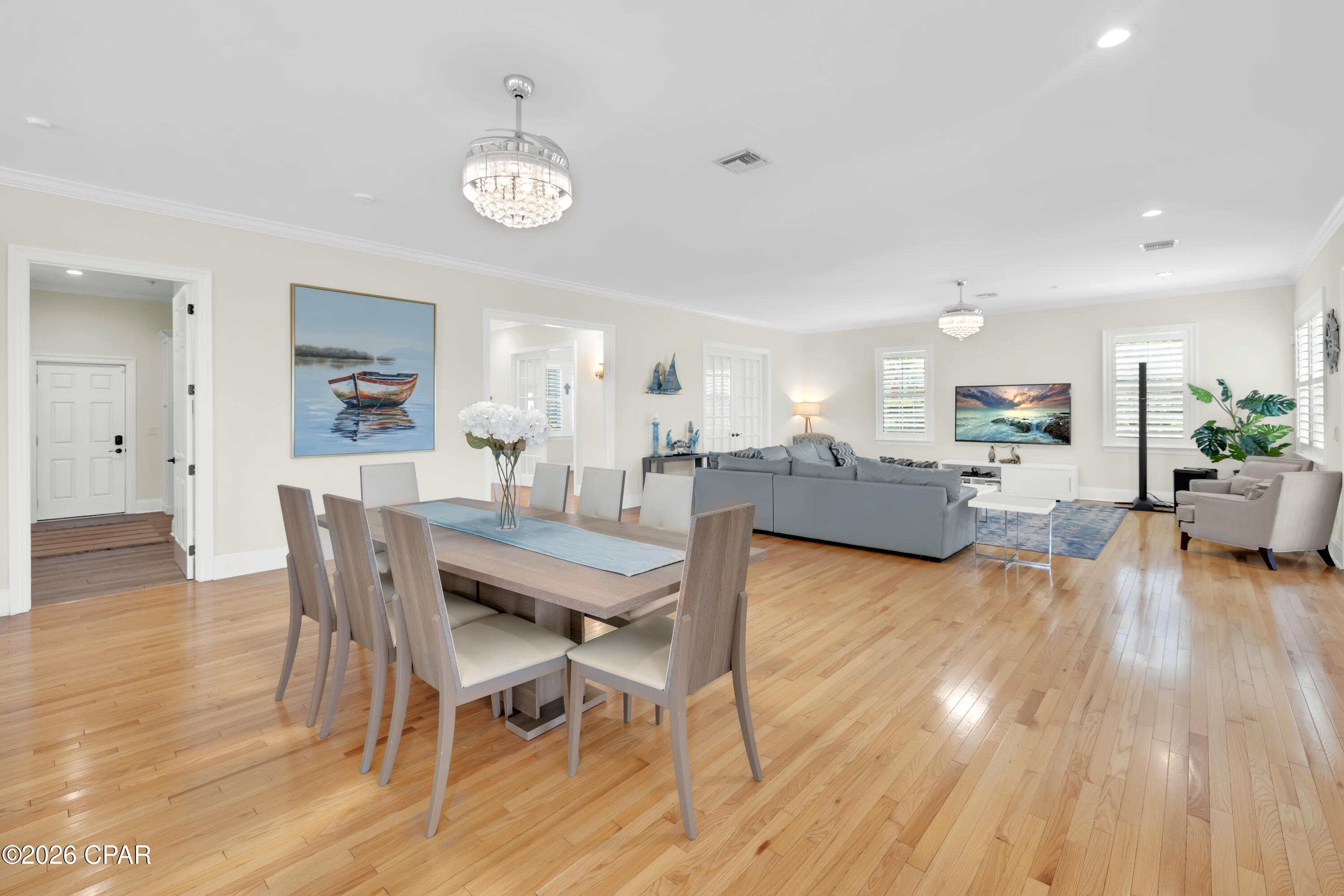 900 W Beach Drive