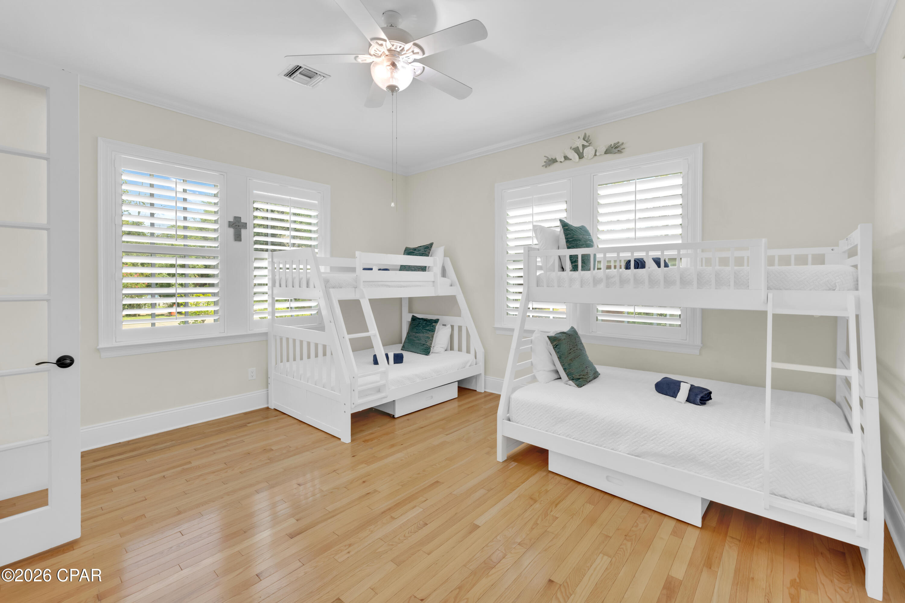 900 W Beach Drive