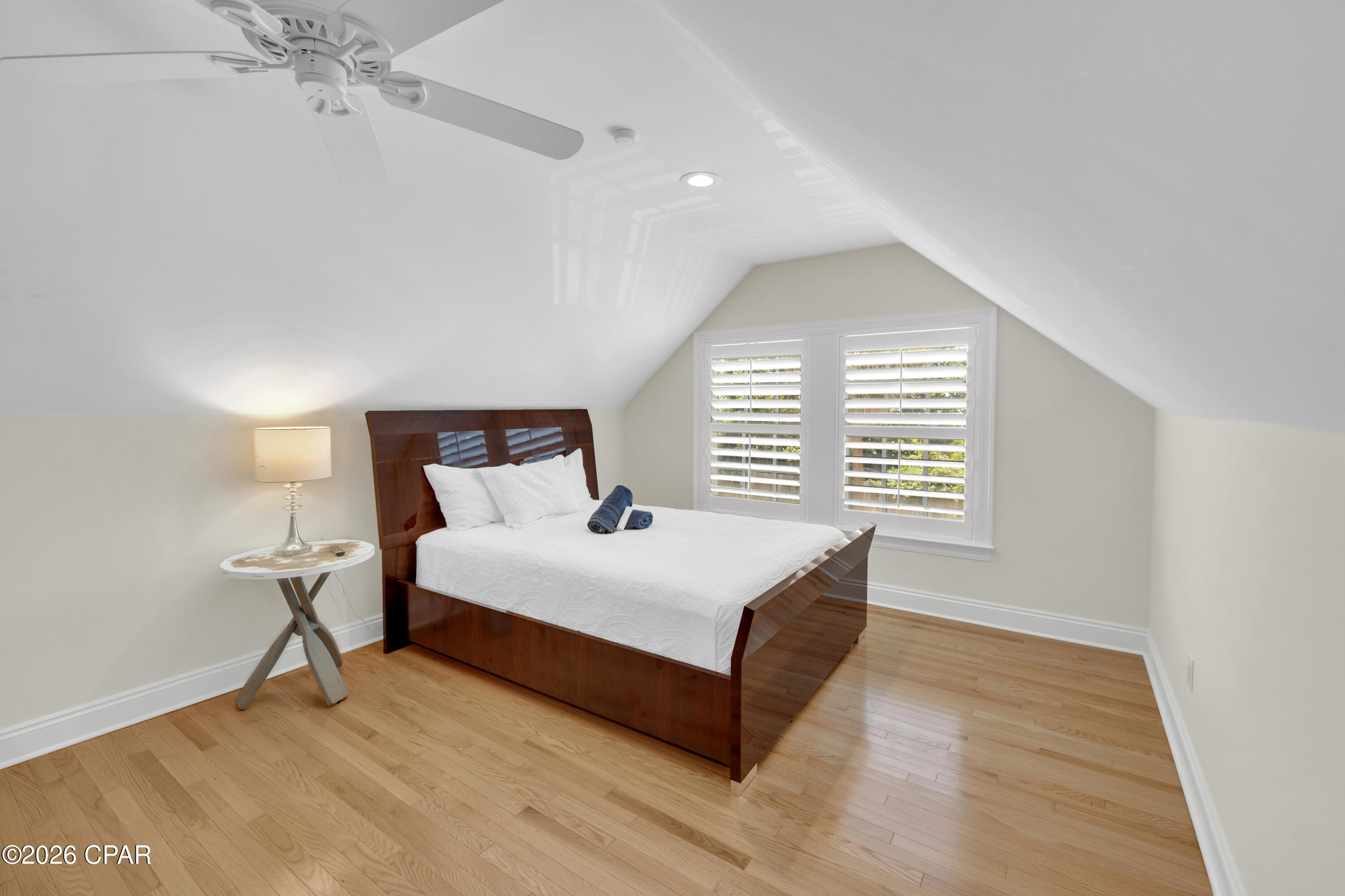 900 W Beach Drive