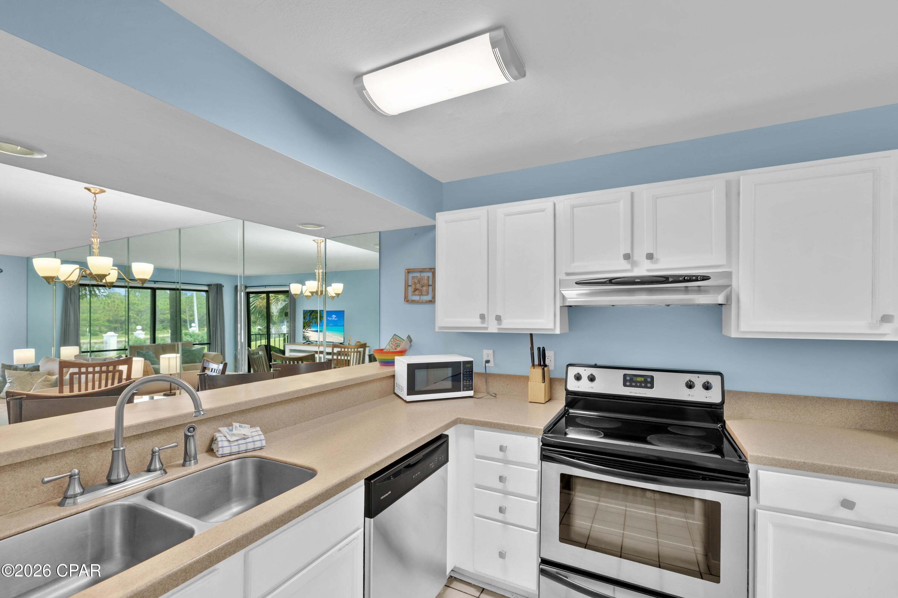 520 N Richard Jackson Boulevard 1609