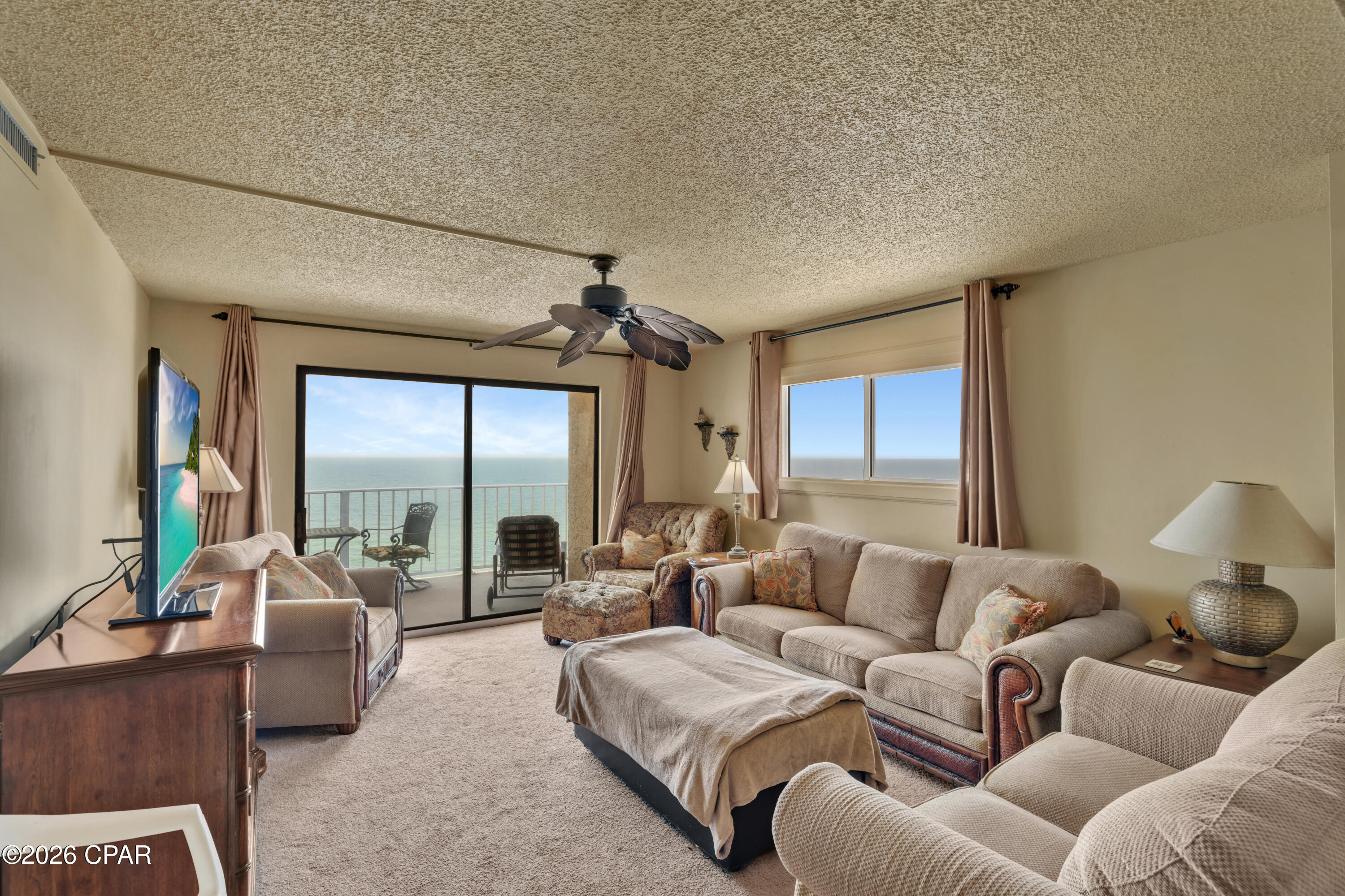 5801 Thomas Drive 1305
