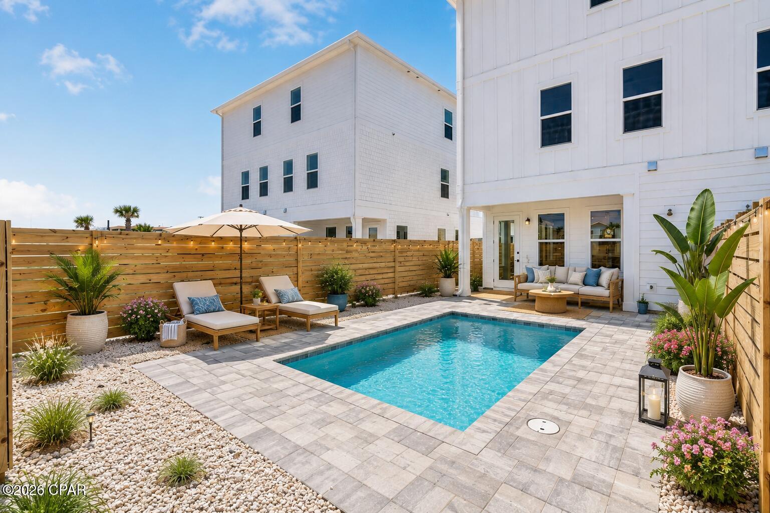 5231 Thomas Drive