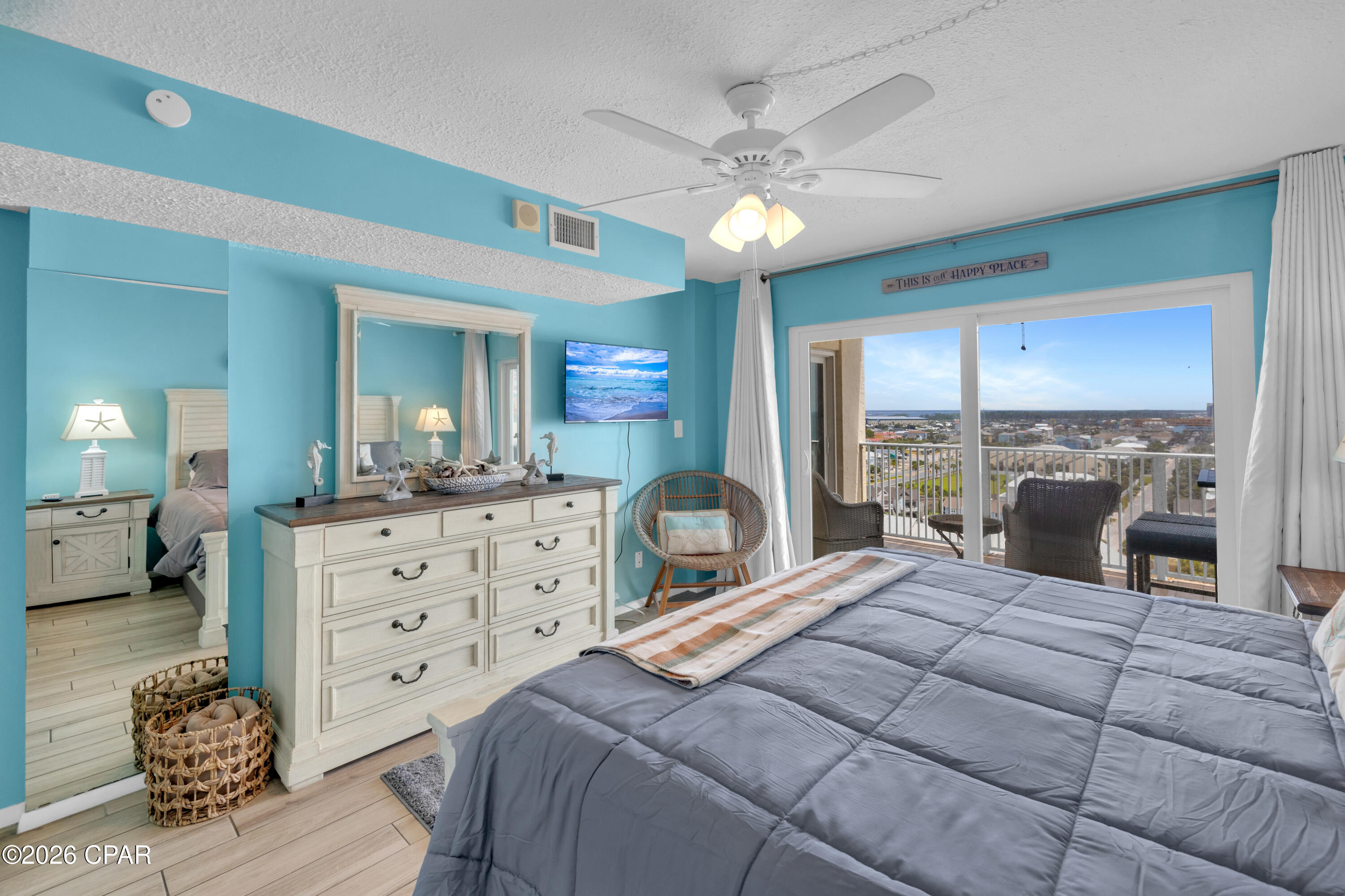 5801 Thomas Drive 1323