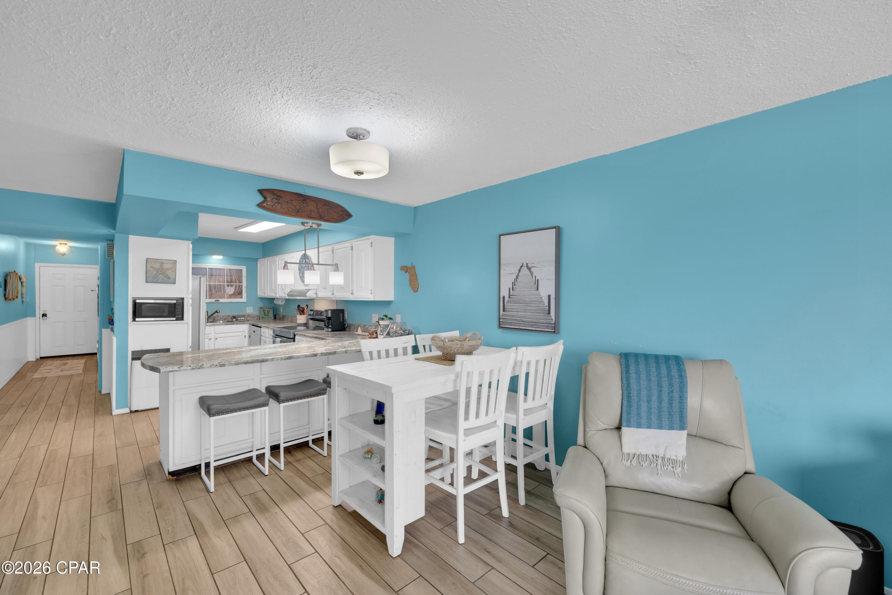 5801 Thomas Drive 1323