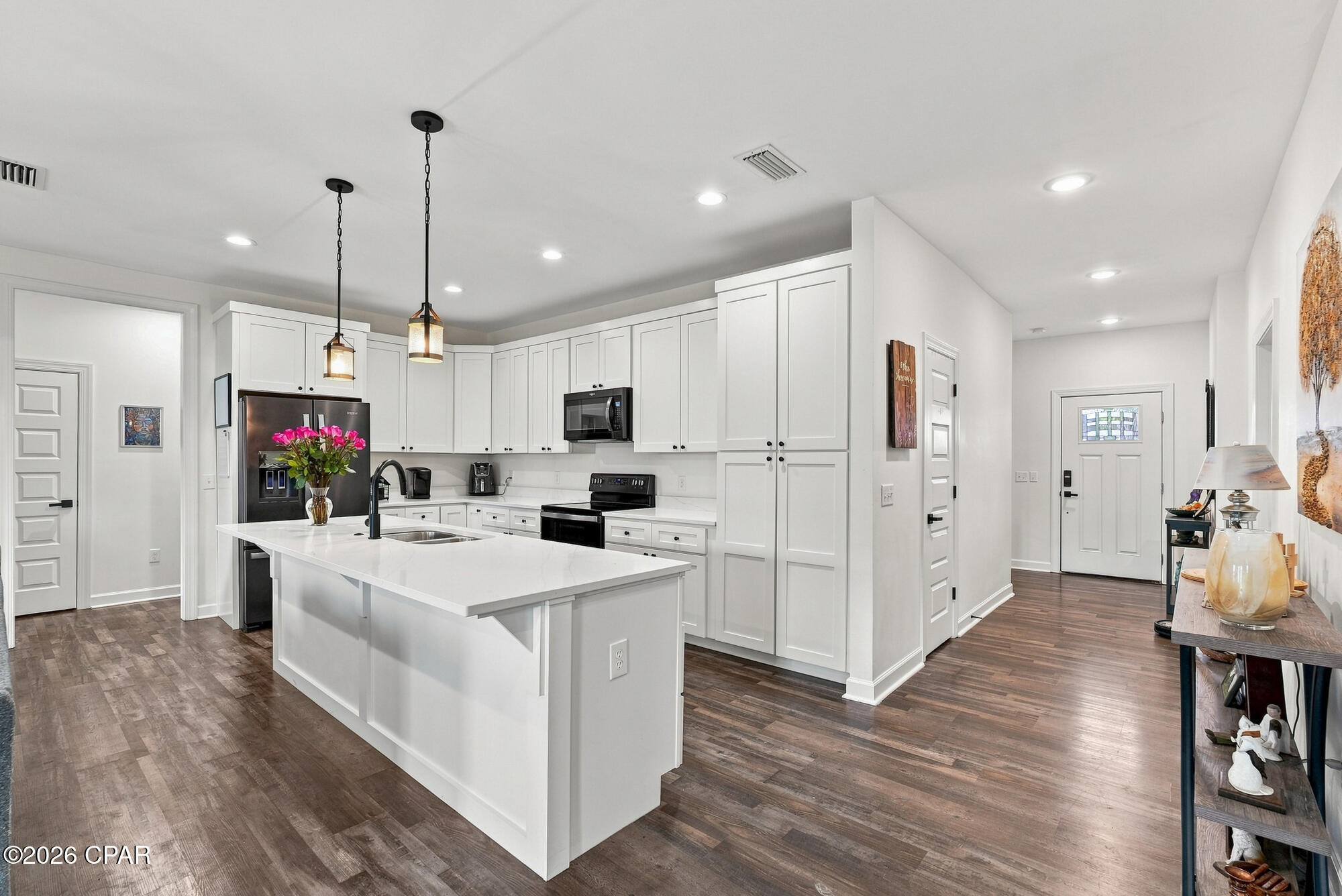 909 Mallory Drive