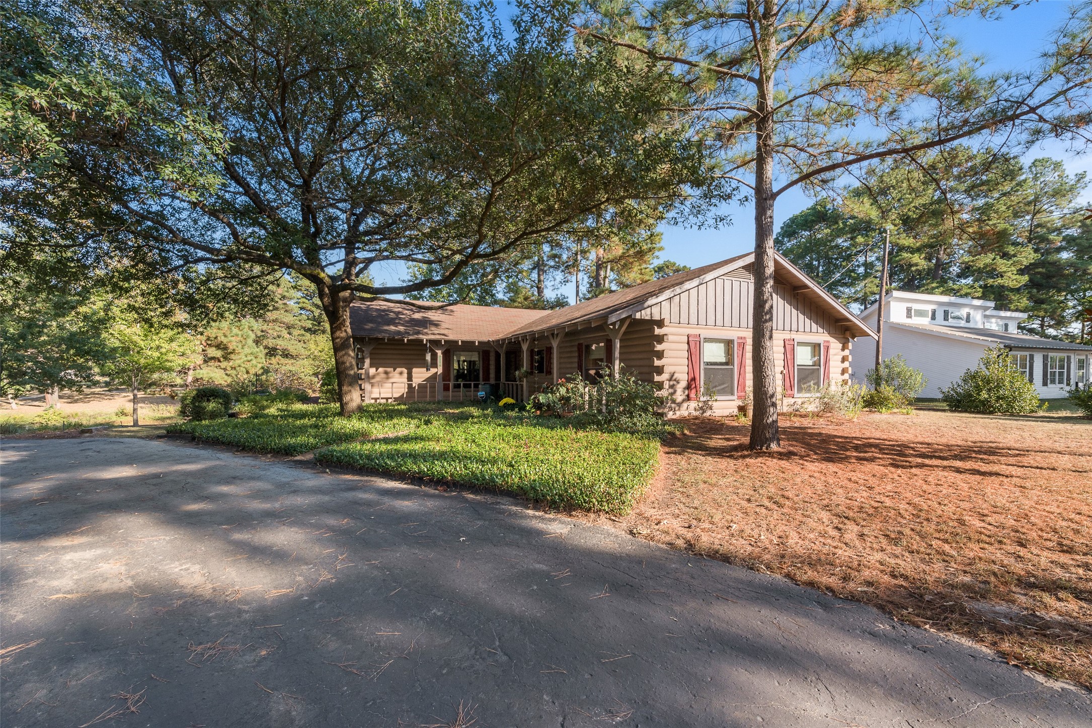 216 County Road 2111