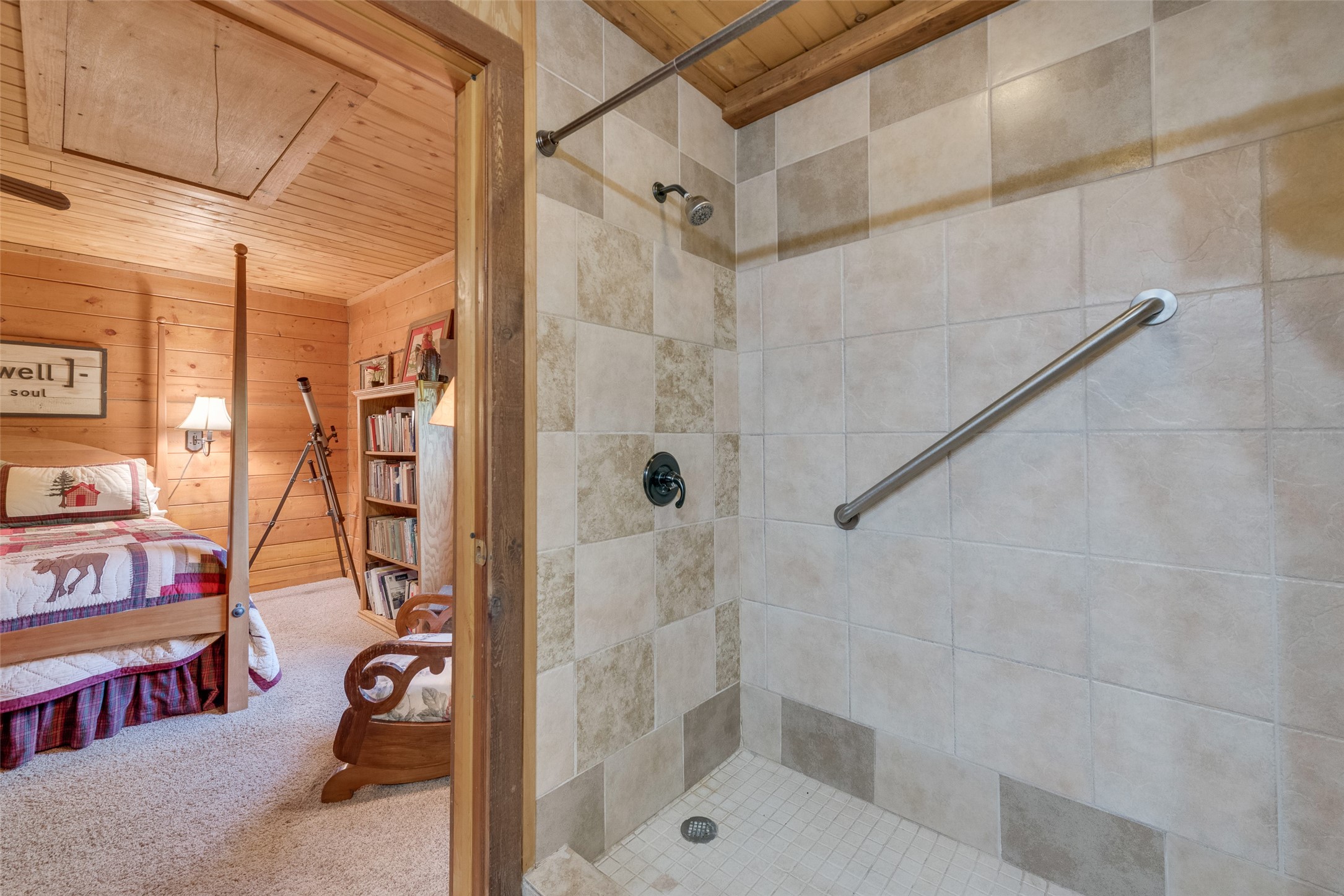 216 County Road 2111