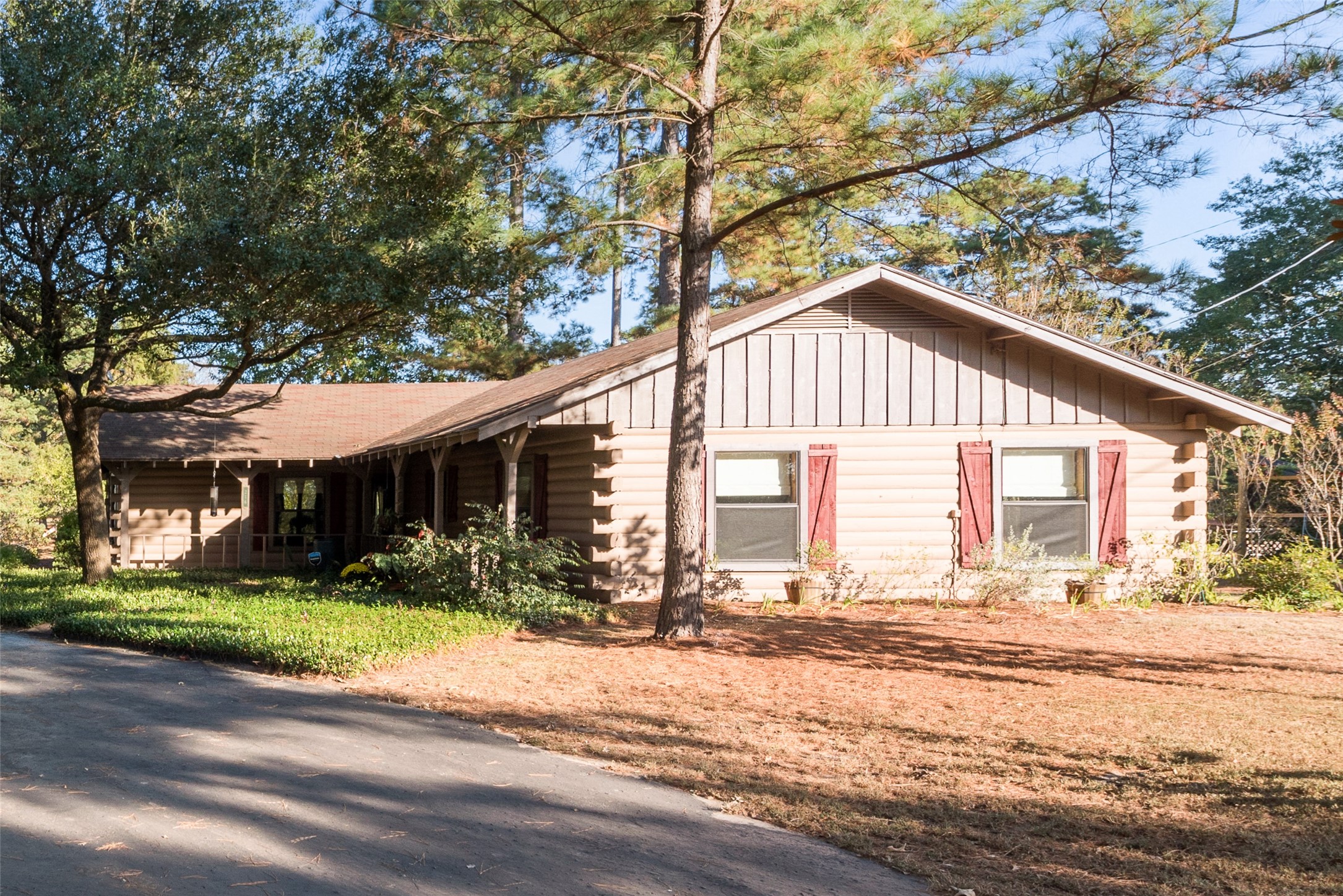 216 County Road 2111