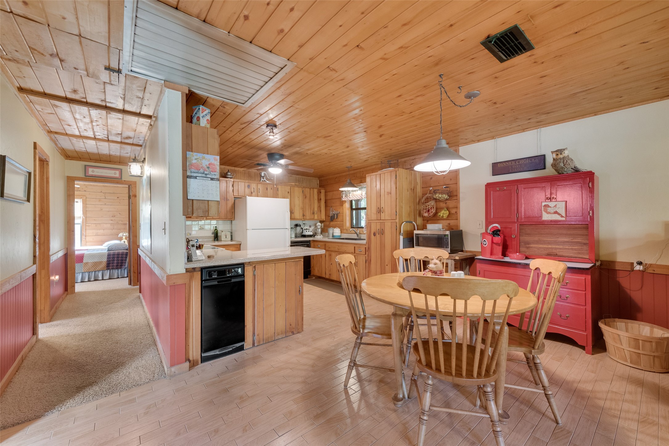 216 County Road 2111