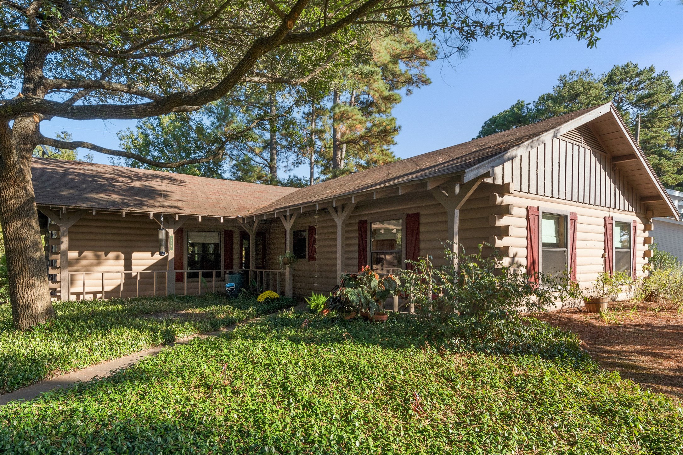 216 County Road 2111