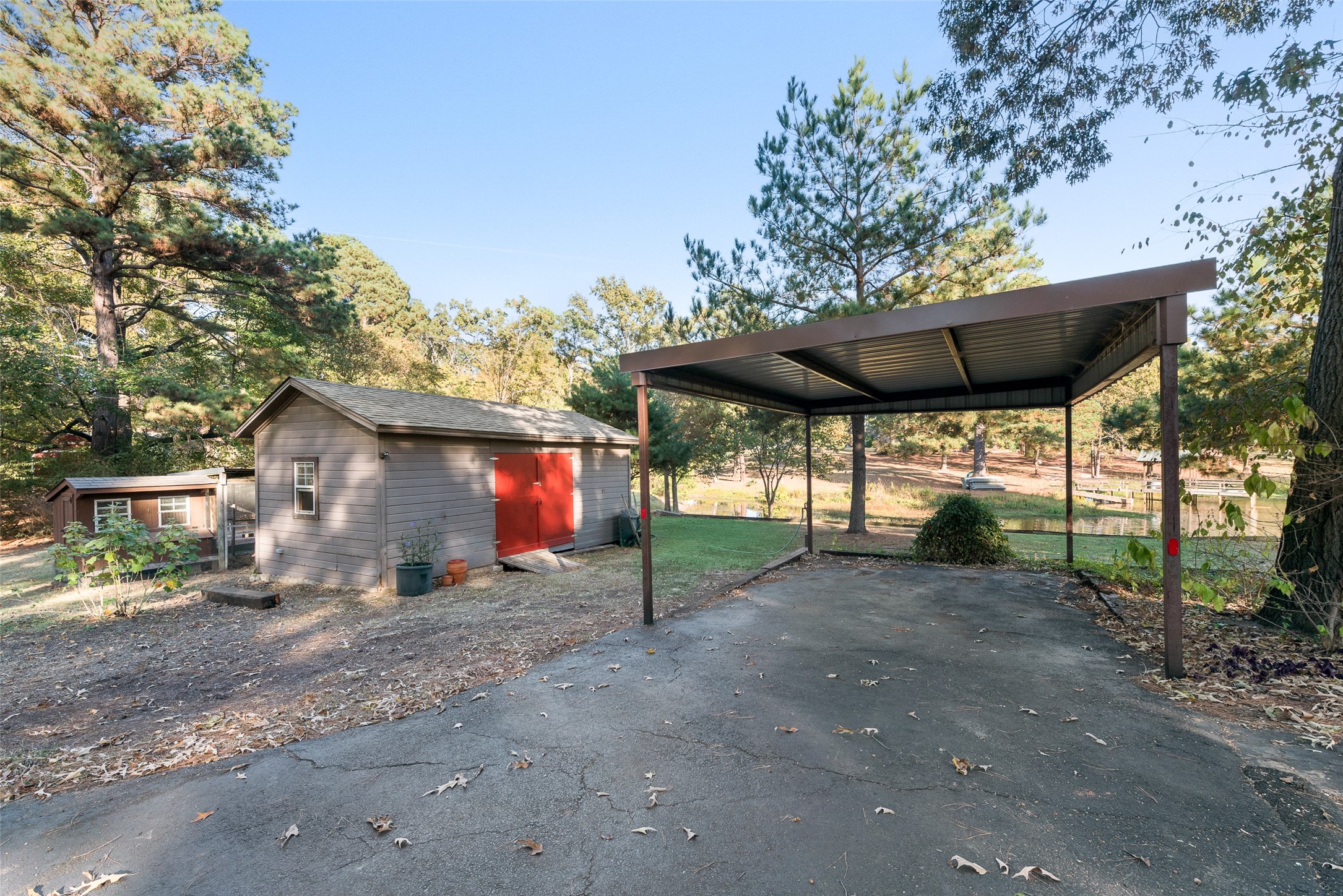 216 County Road 2111