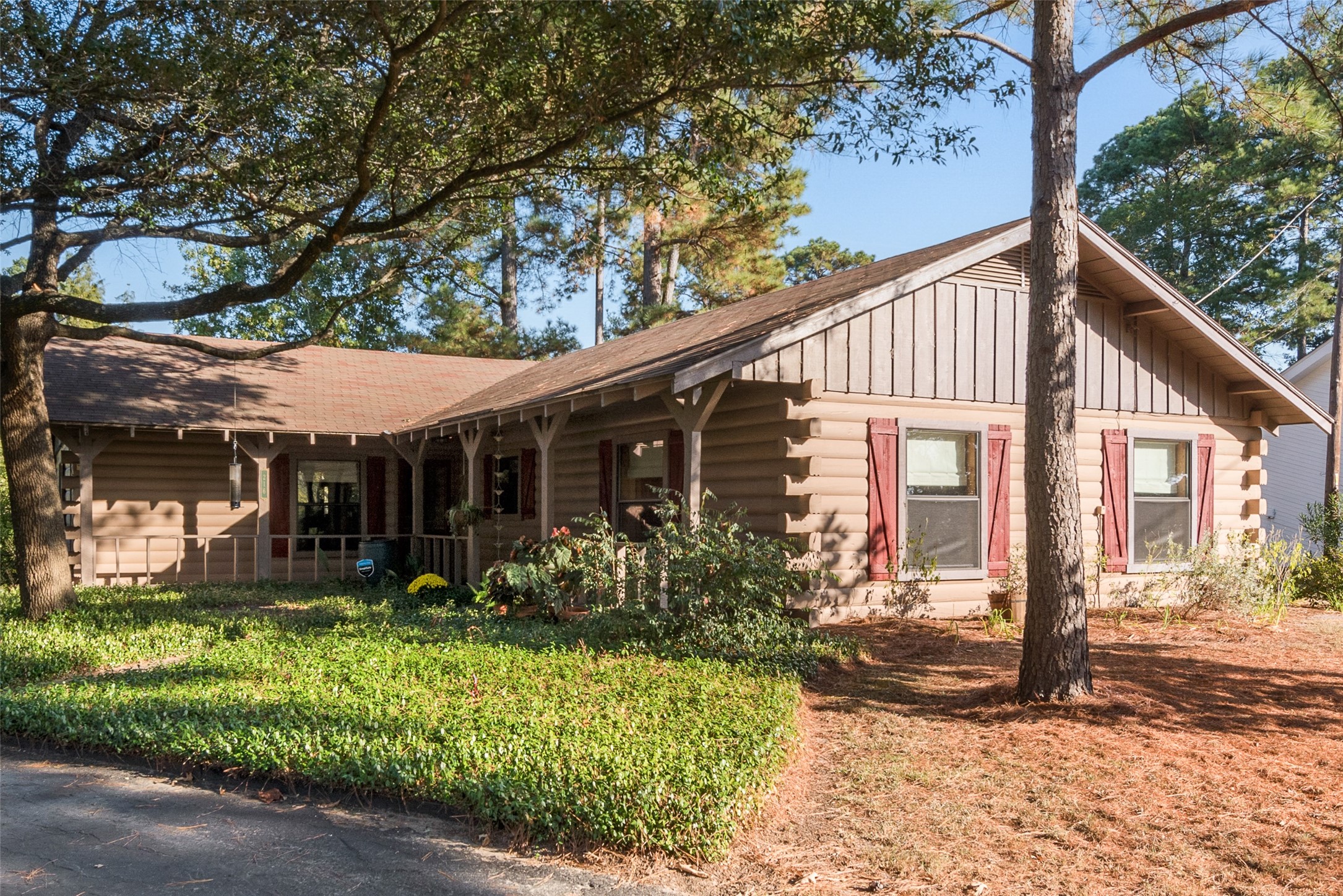 216 County Road 2111