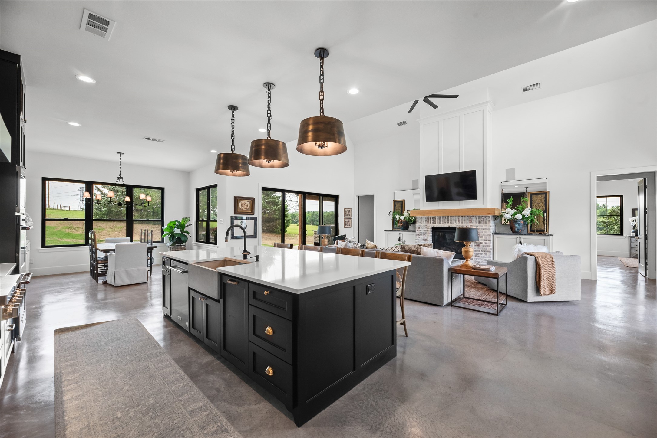 11465 County Road 535