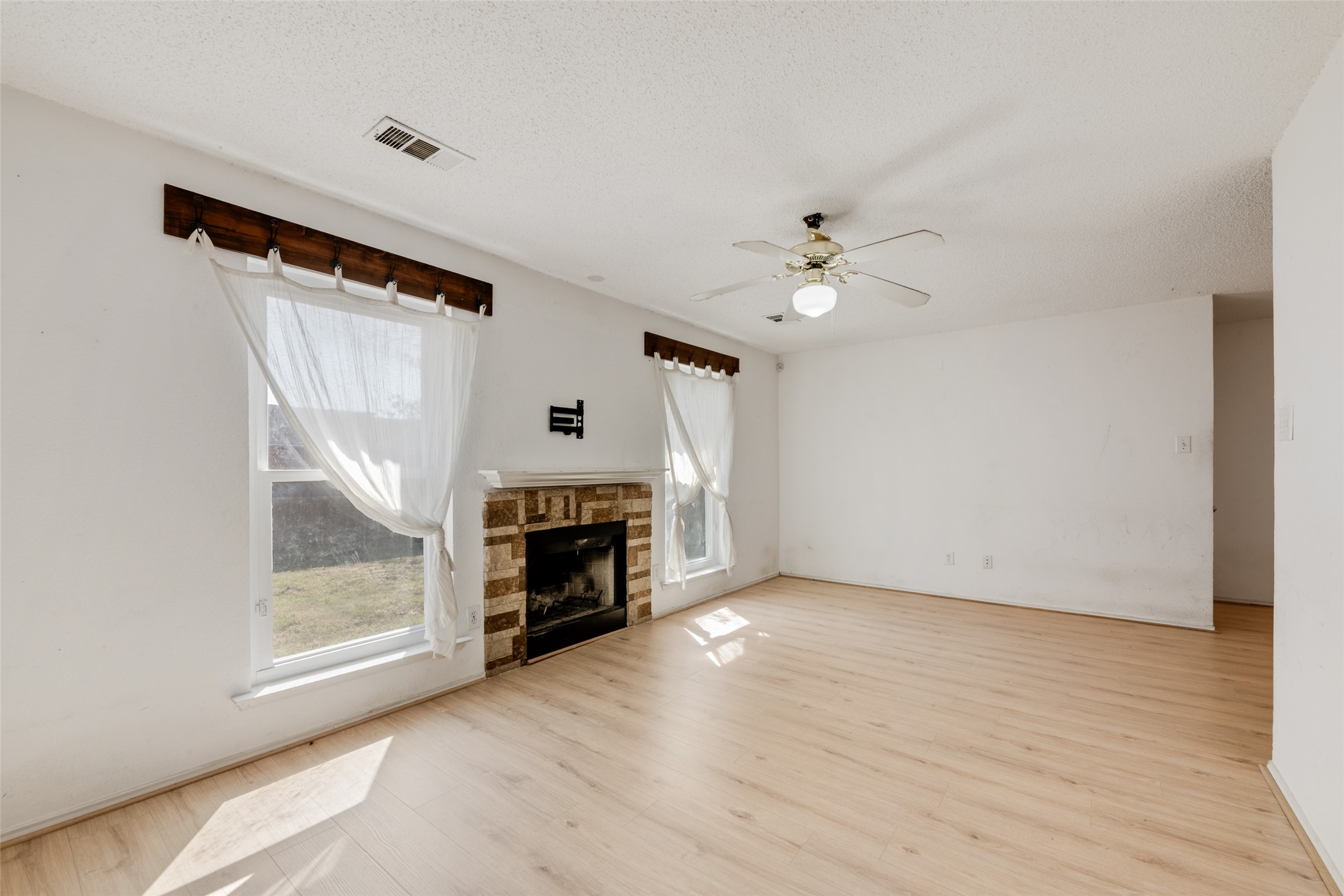 3840 Scarsdale Lane