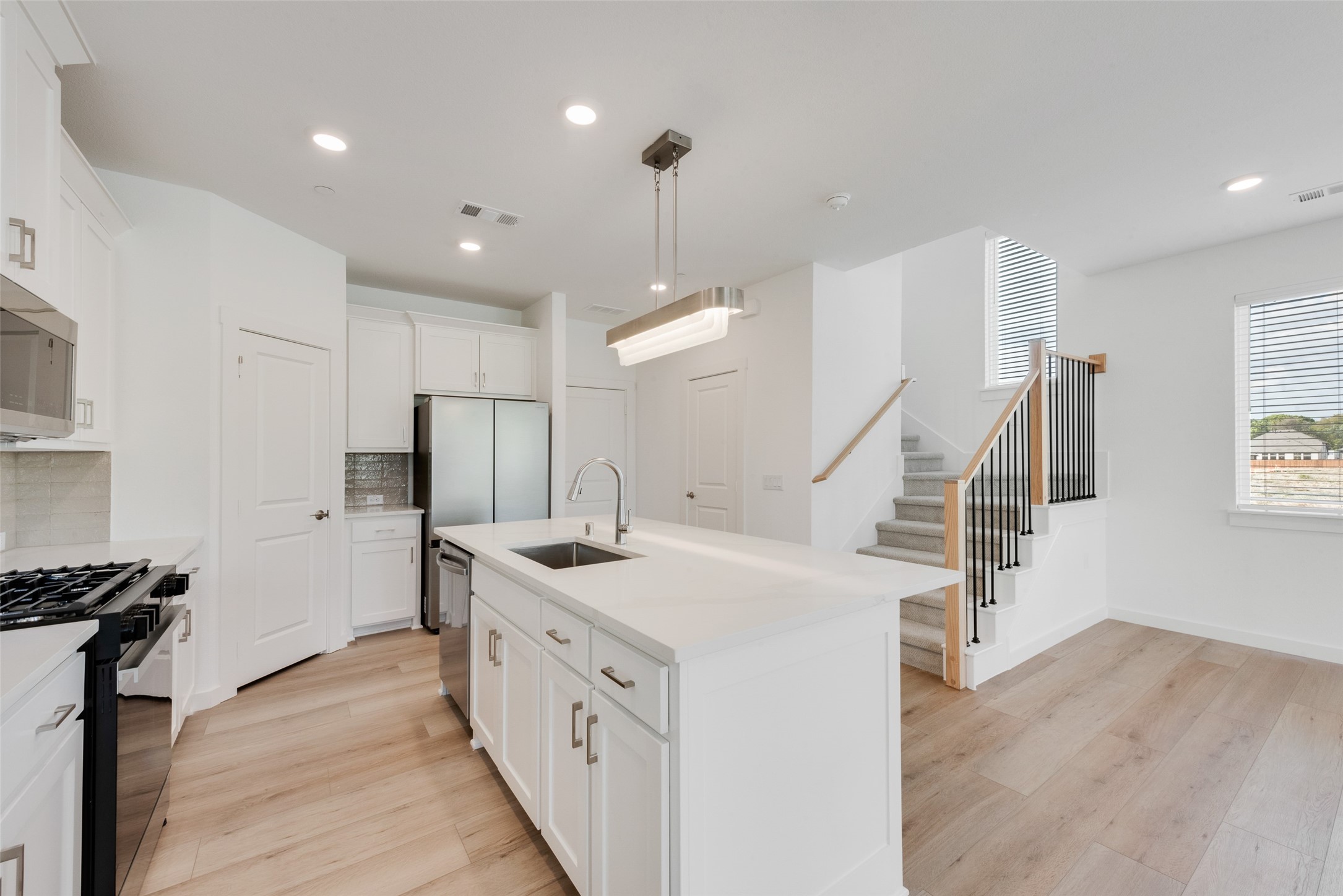 1811 Parkview