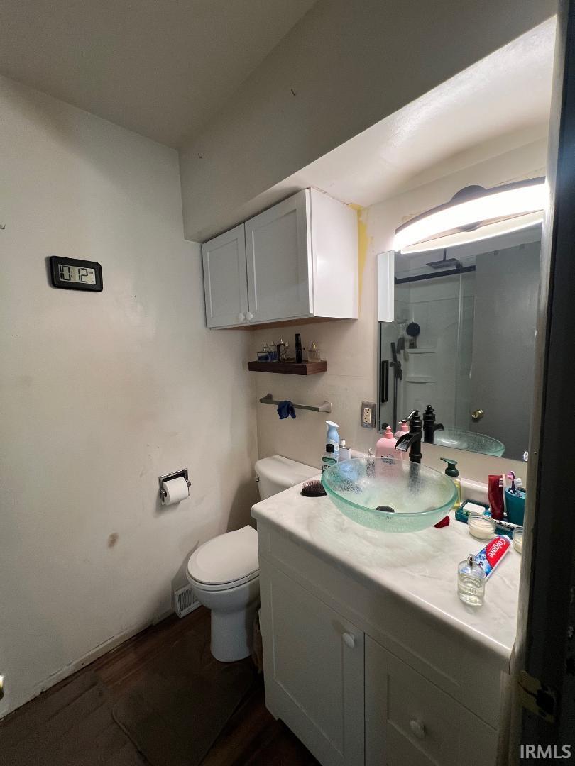 3312 Sherwood Drive