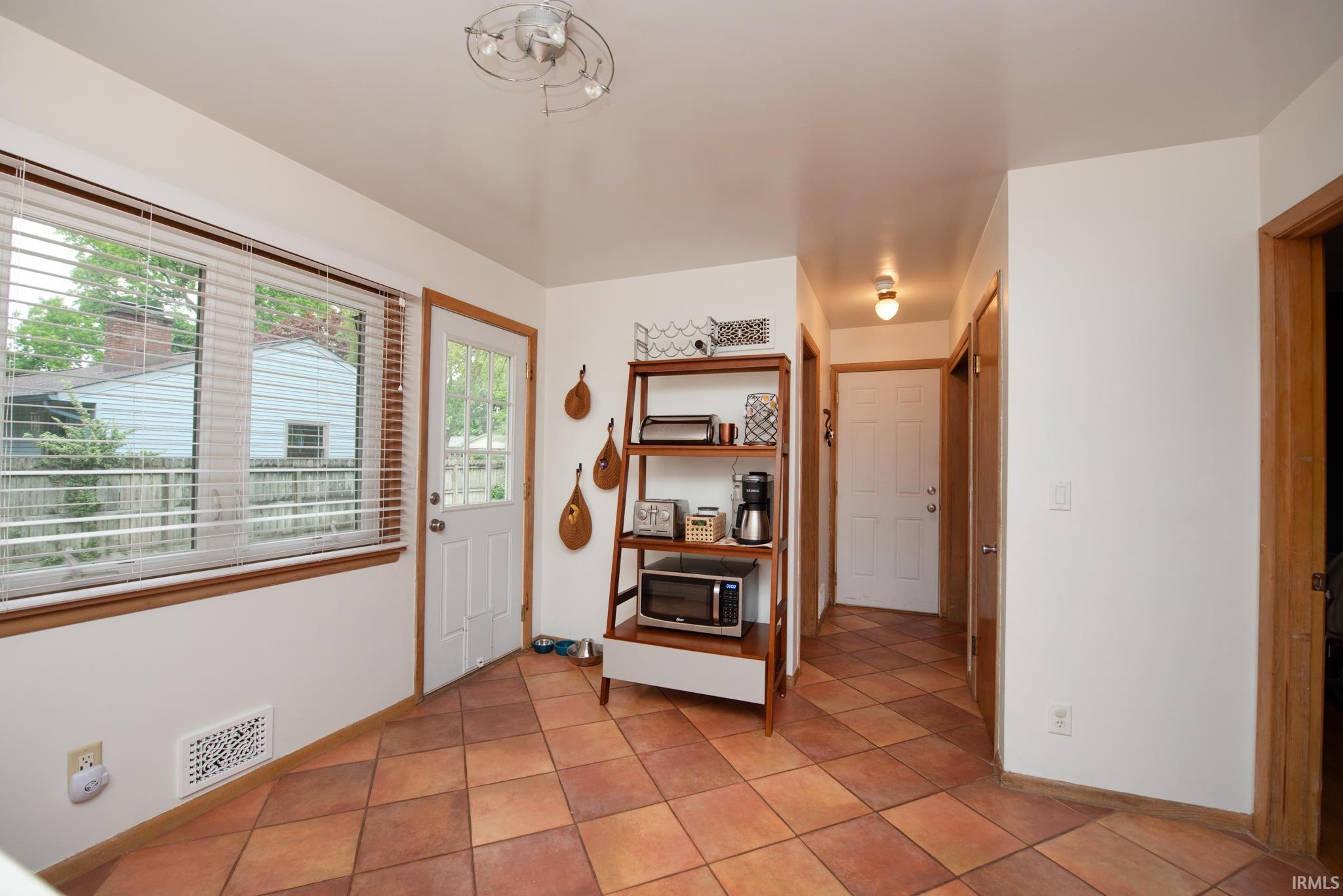 2307 Sycamore Lane