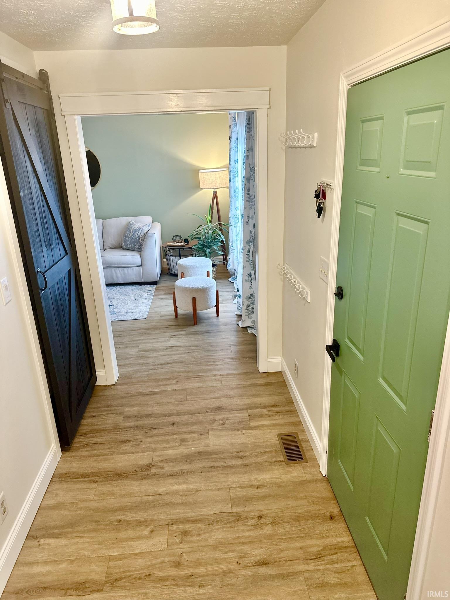 2207 Wake Robin Drive