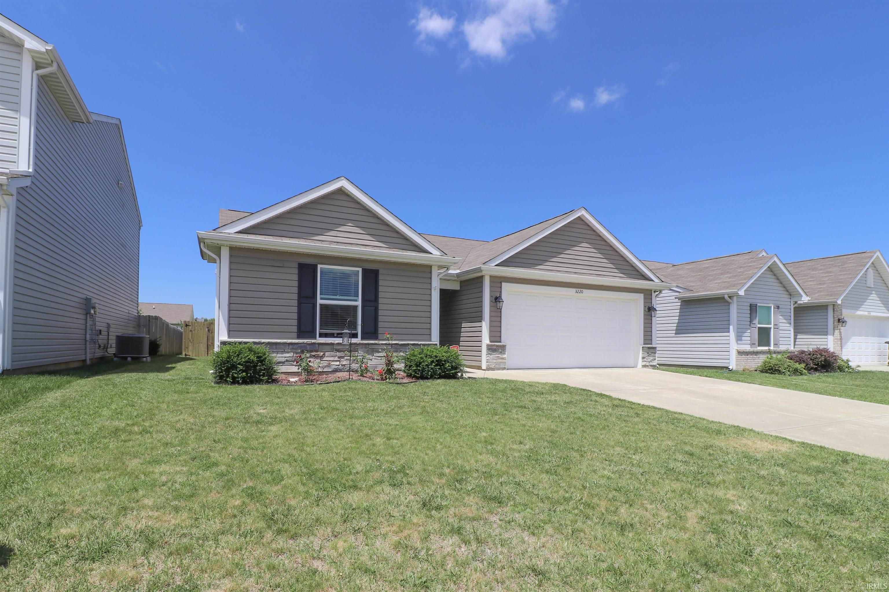 3220 Tanager Drive