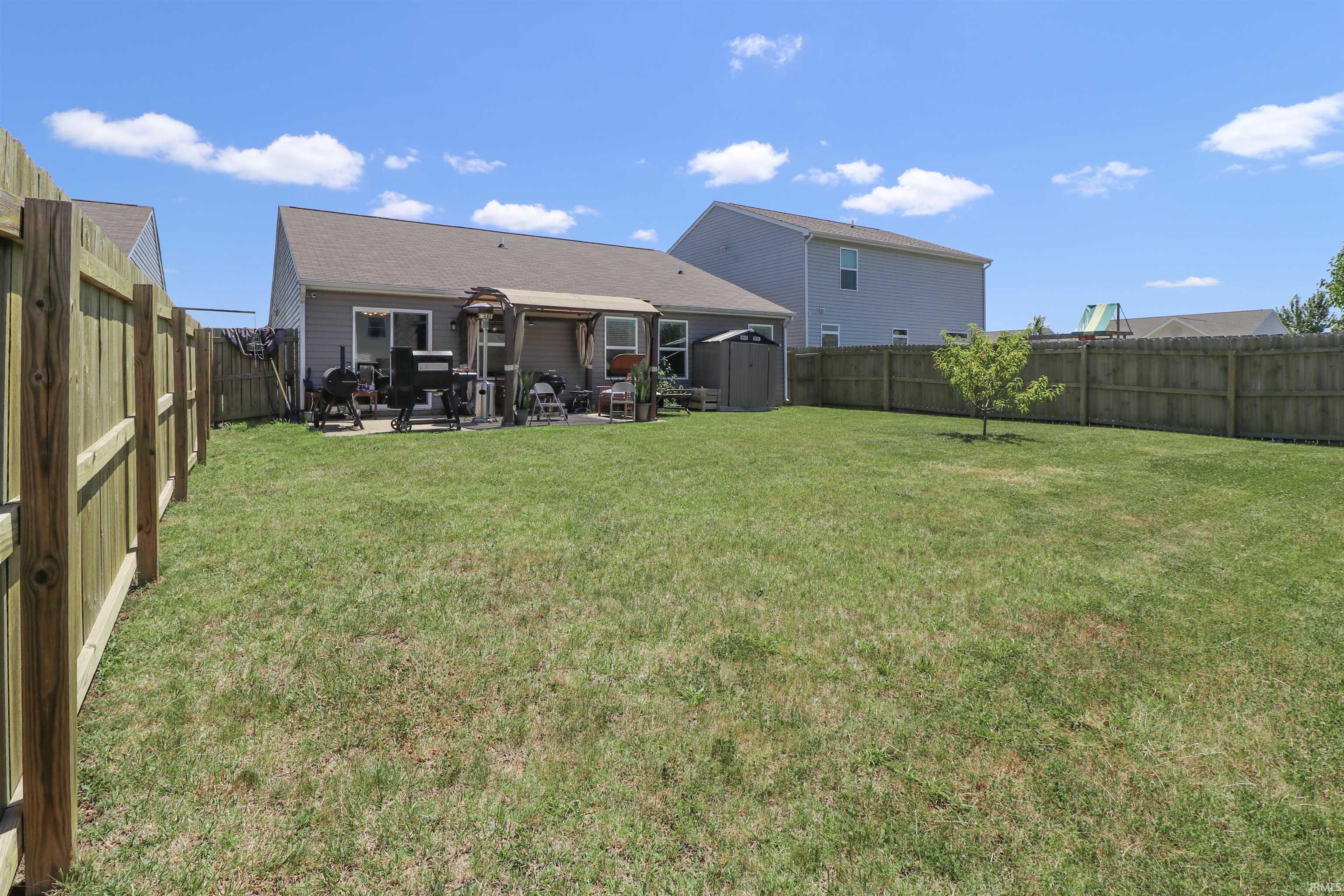 3220 Tanager Drive