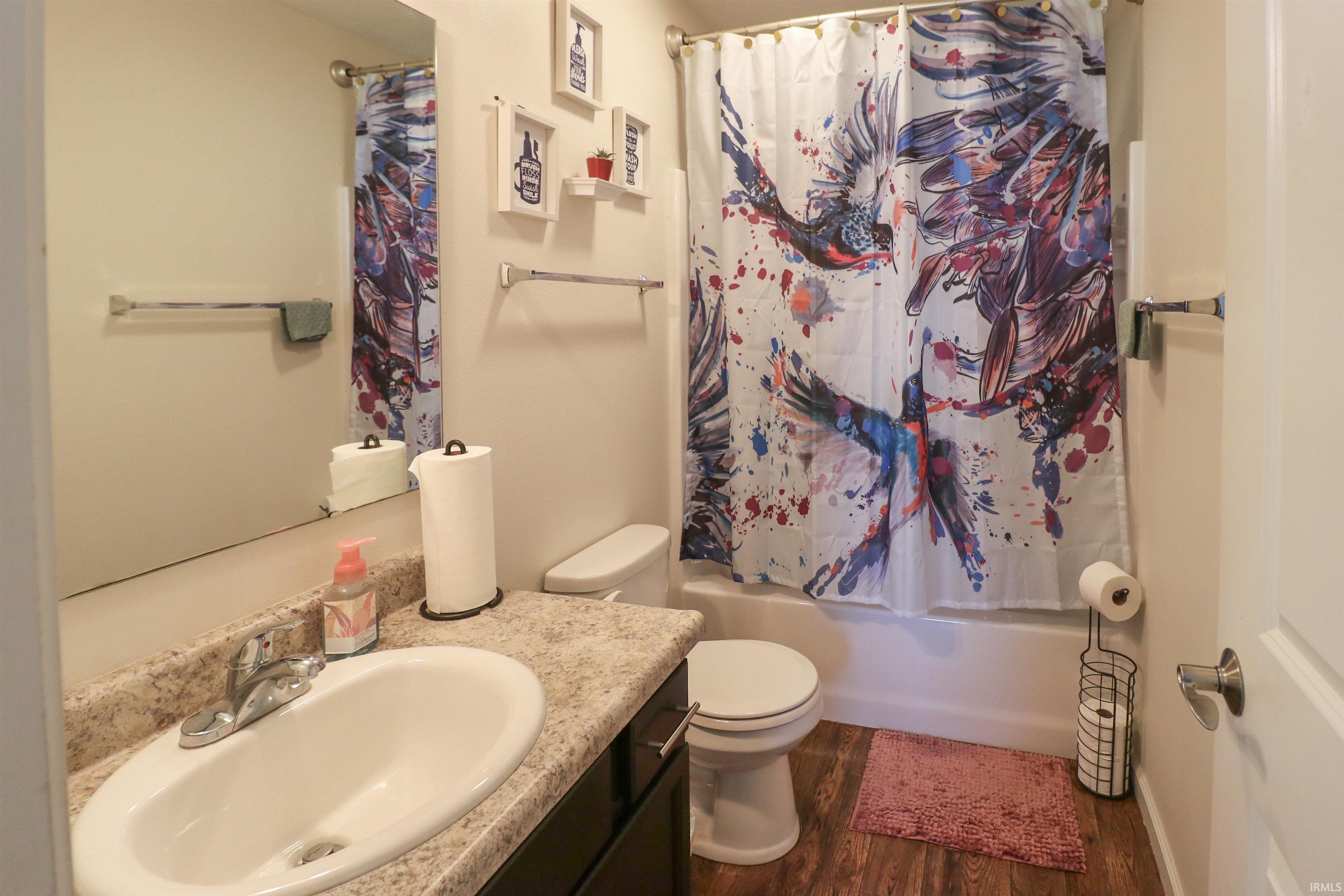 3220 Tanager Drive