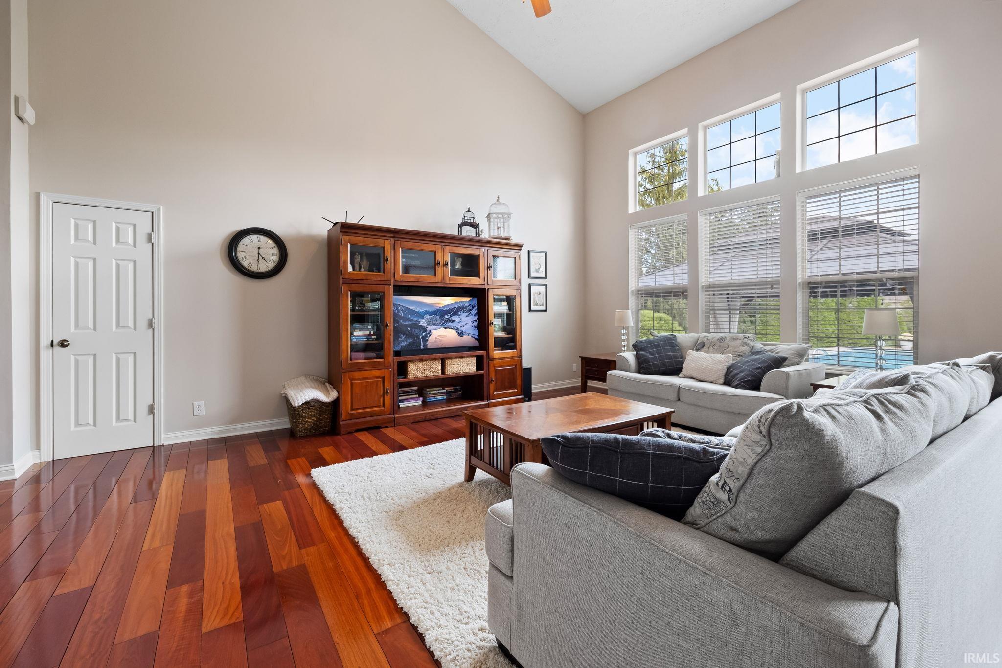 778 N Commodores Lane