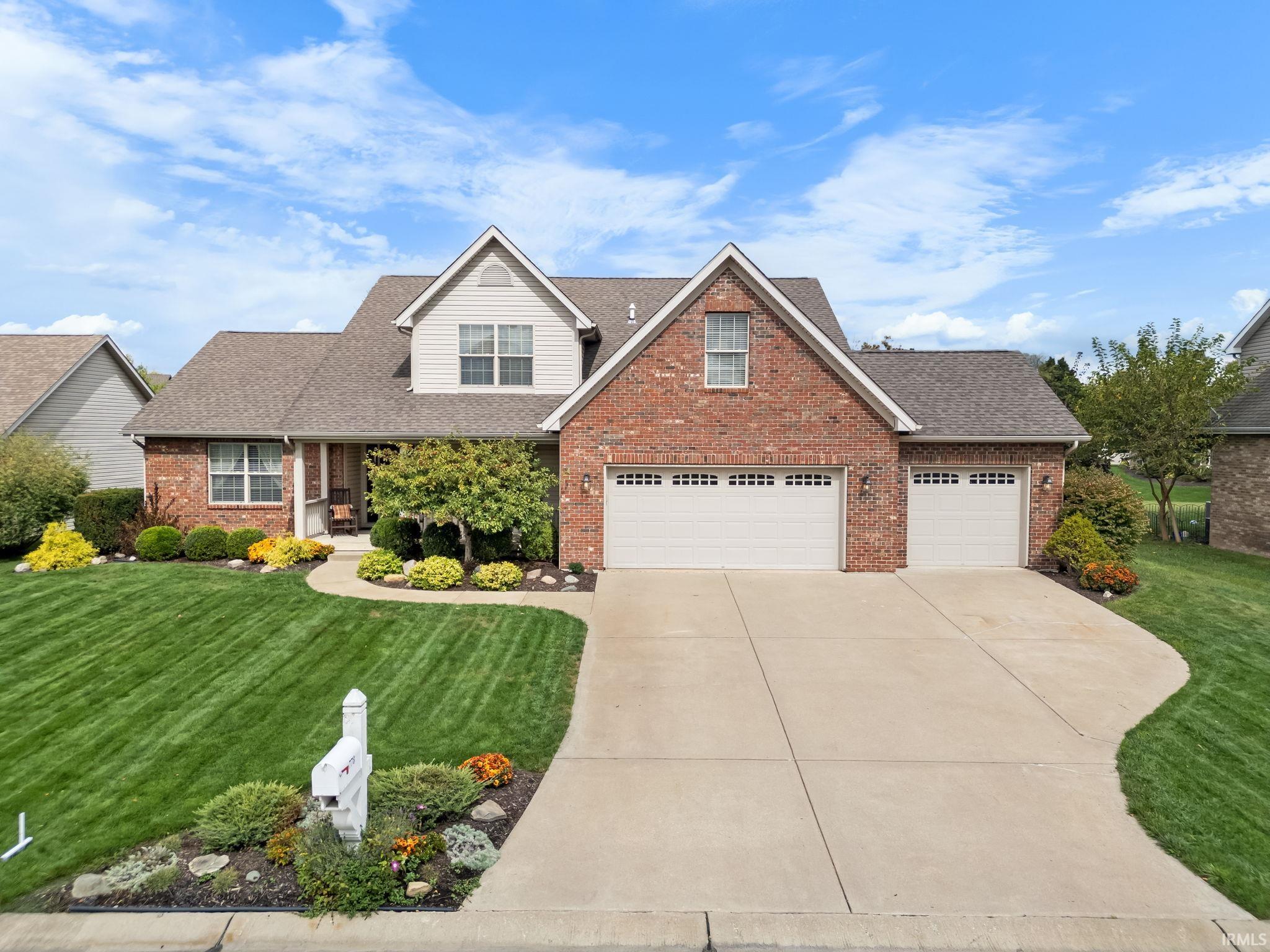 778 N Commodores Lane