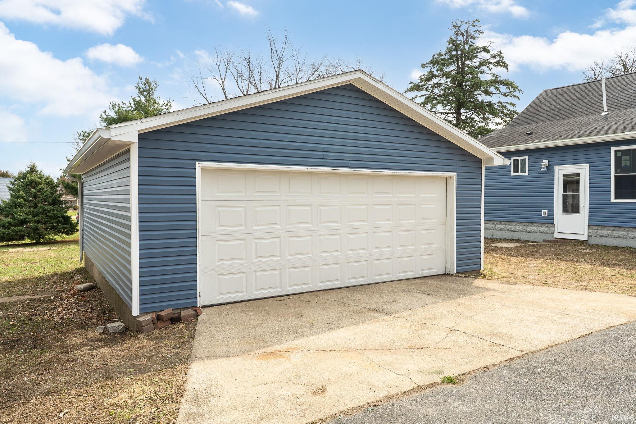 403 Locust Street