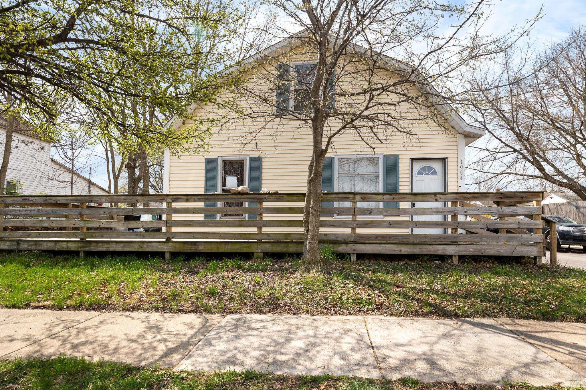 1004 S 14th Street