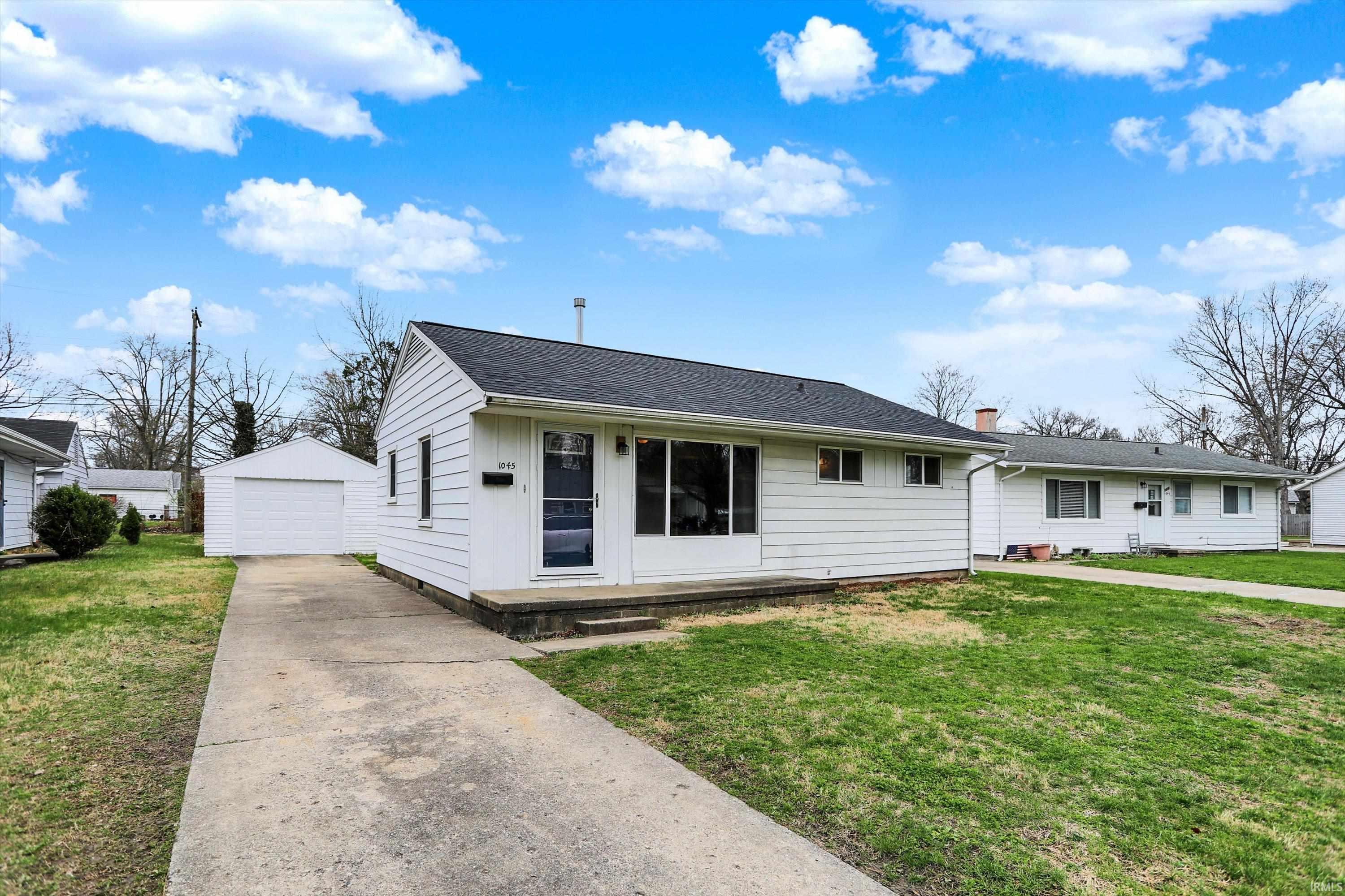 1045 Sarasota Drive