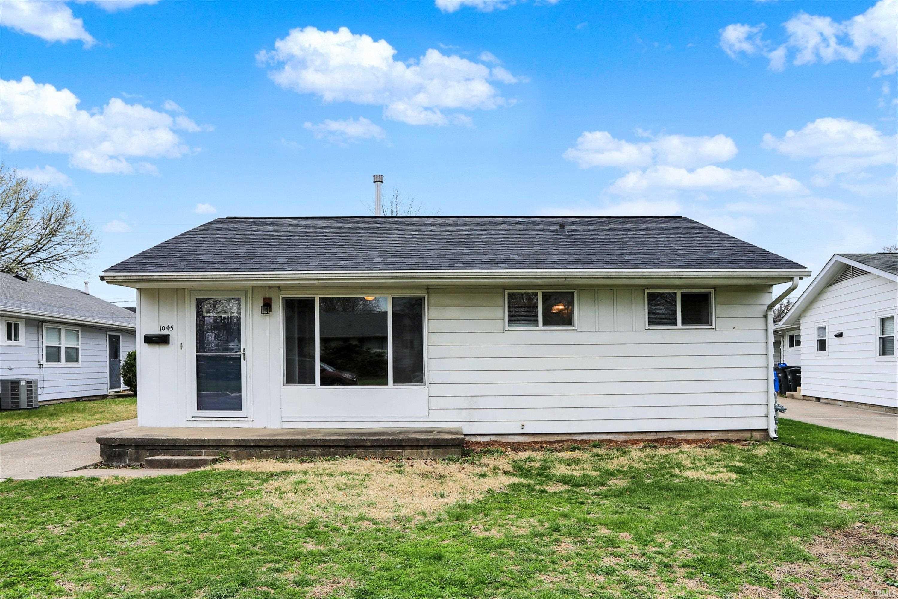 1045 Sarasota Drive