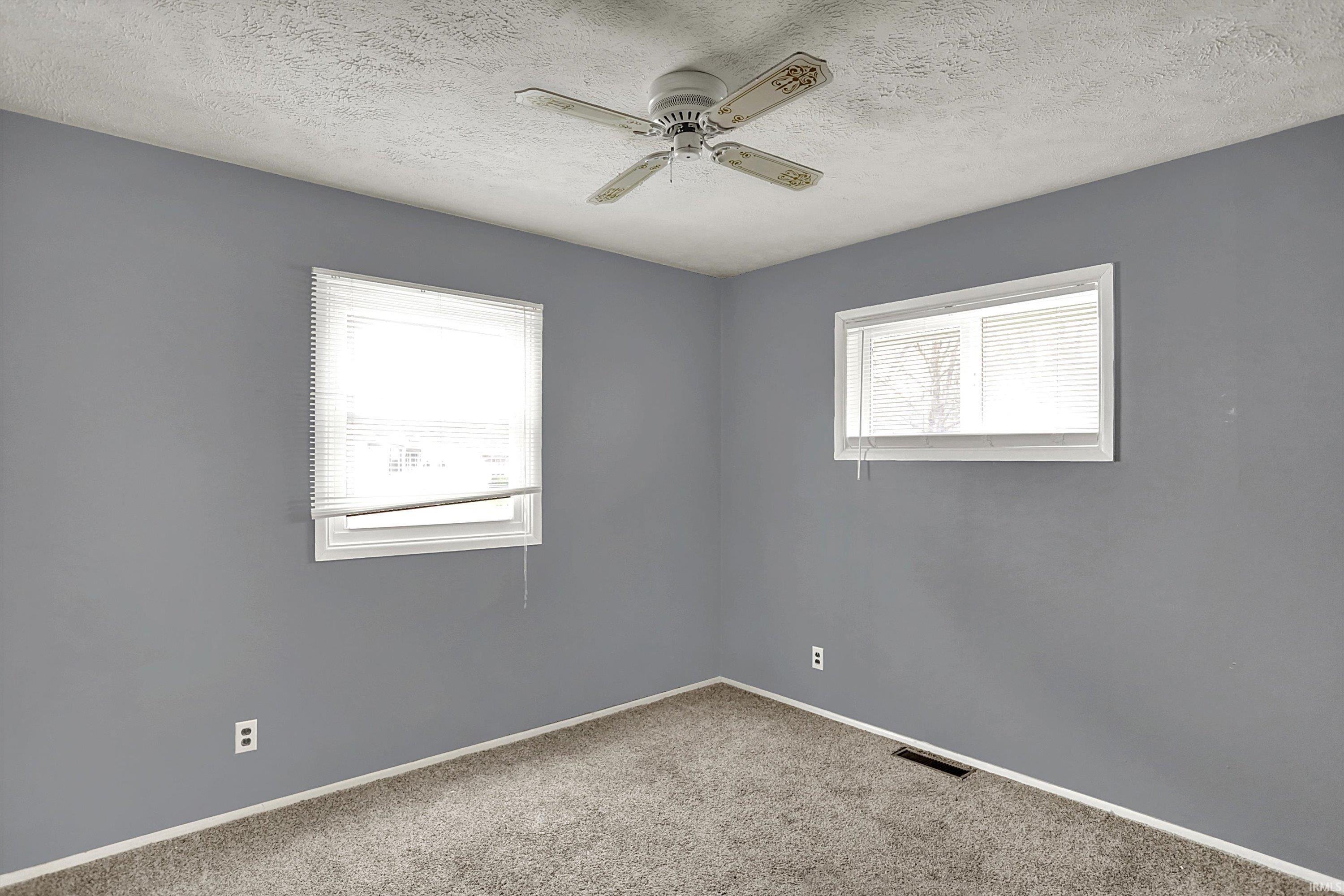 1045 Sarasota Drive