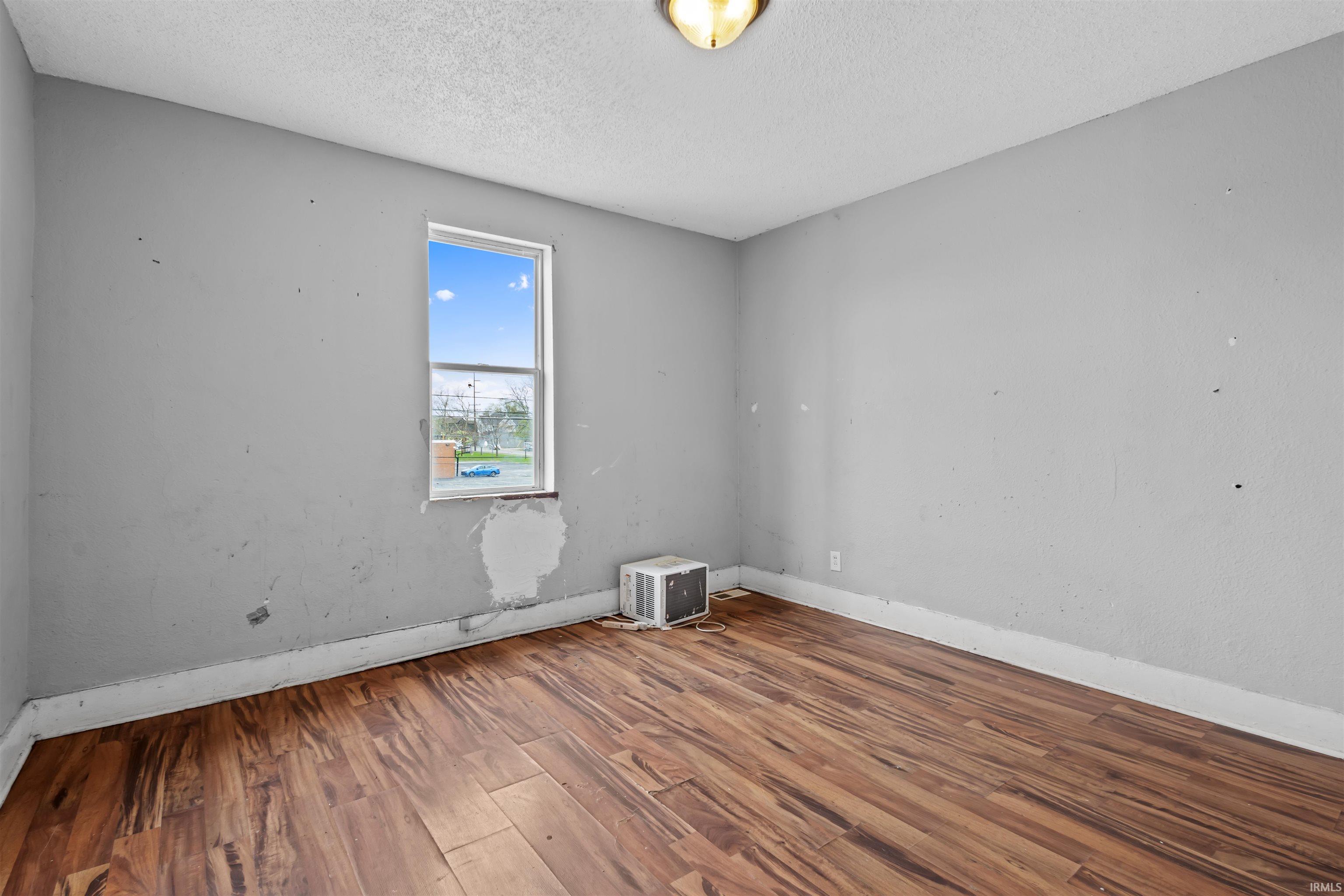 719-721 N 13th Street