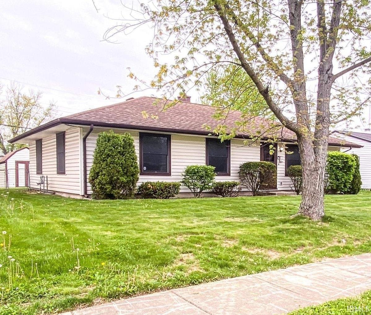 2313 MANITOBA Drive