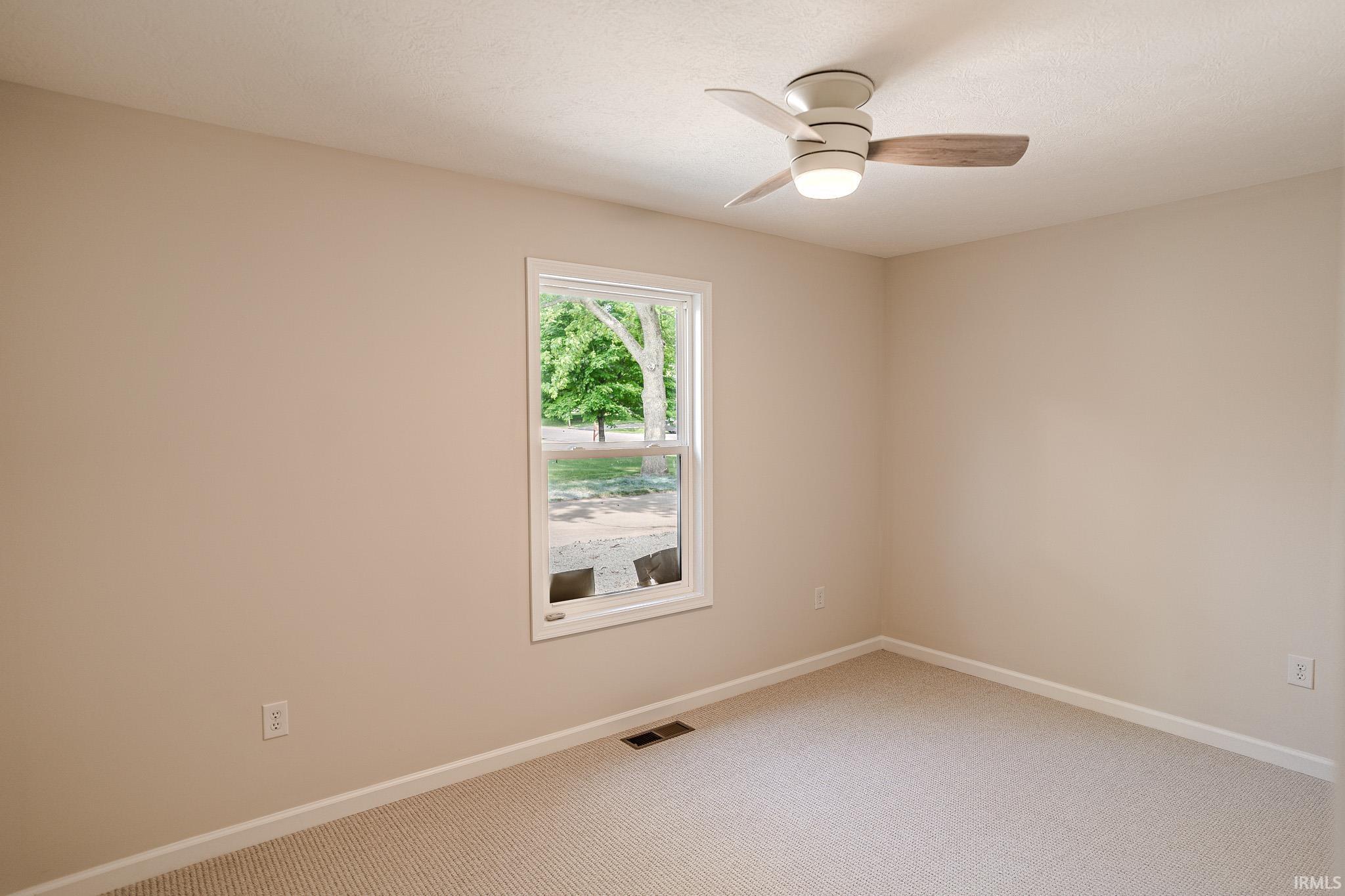 2135 Old Oak Drive