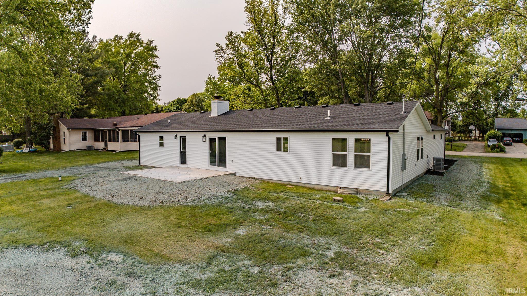 2135 Old Oak Drive