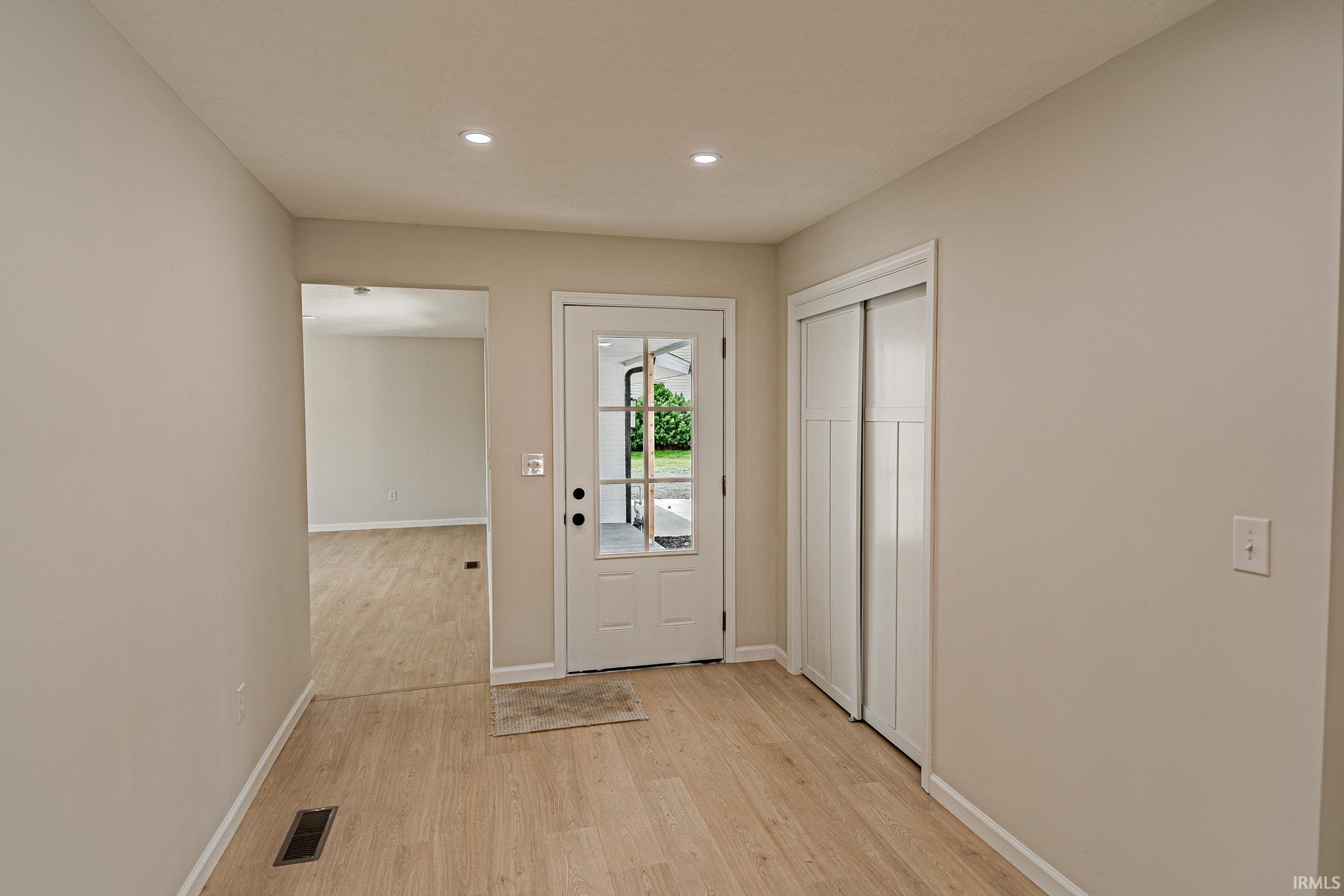 2135 Old Oak Drive