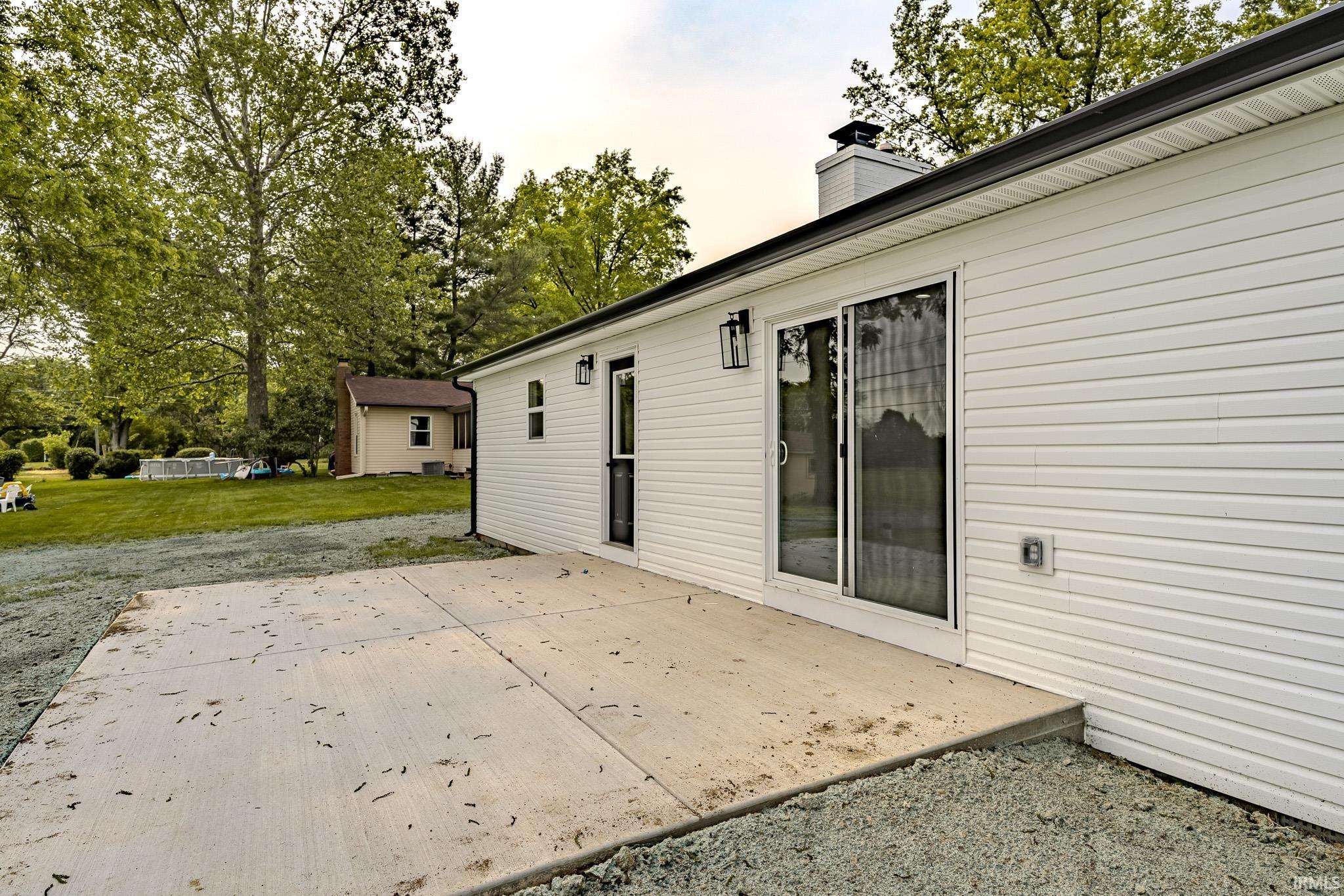 2135 Old Oak Drive